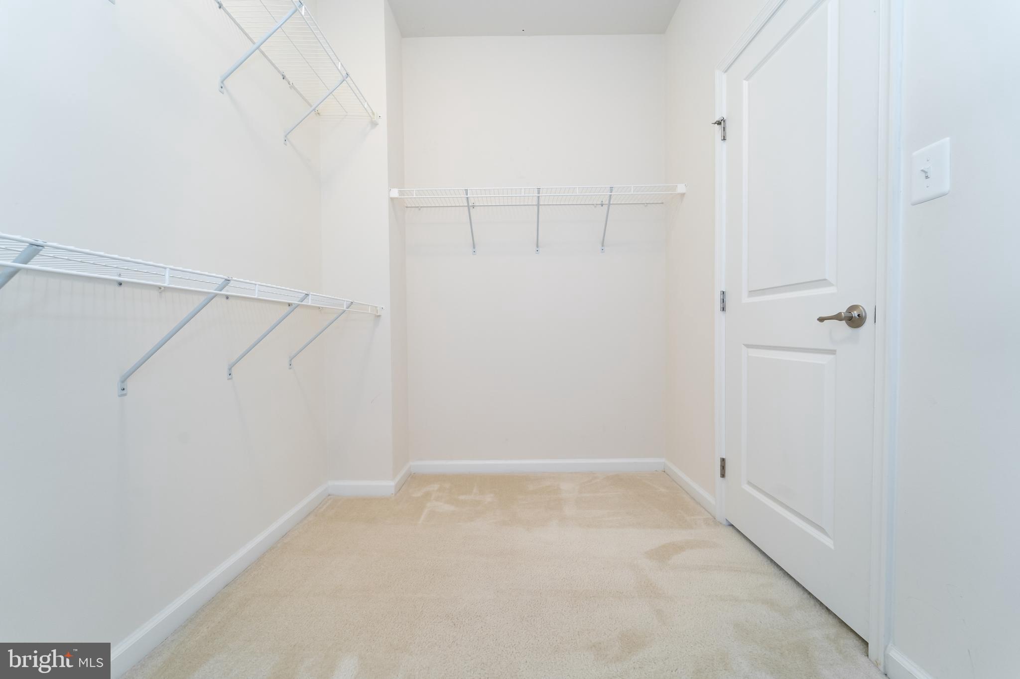 GREENBELT STATION - Residential