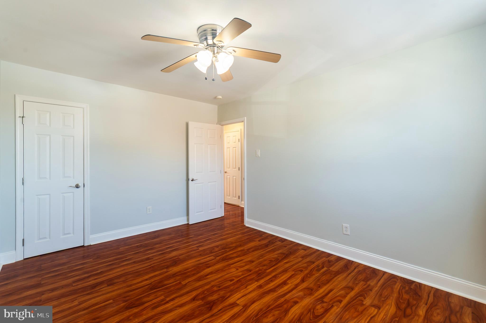 MODENA PARK - Residential