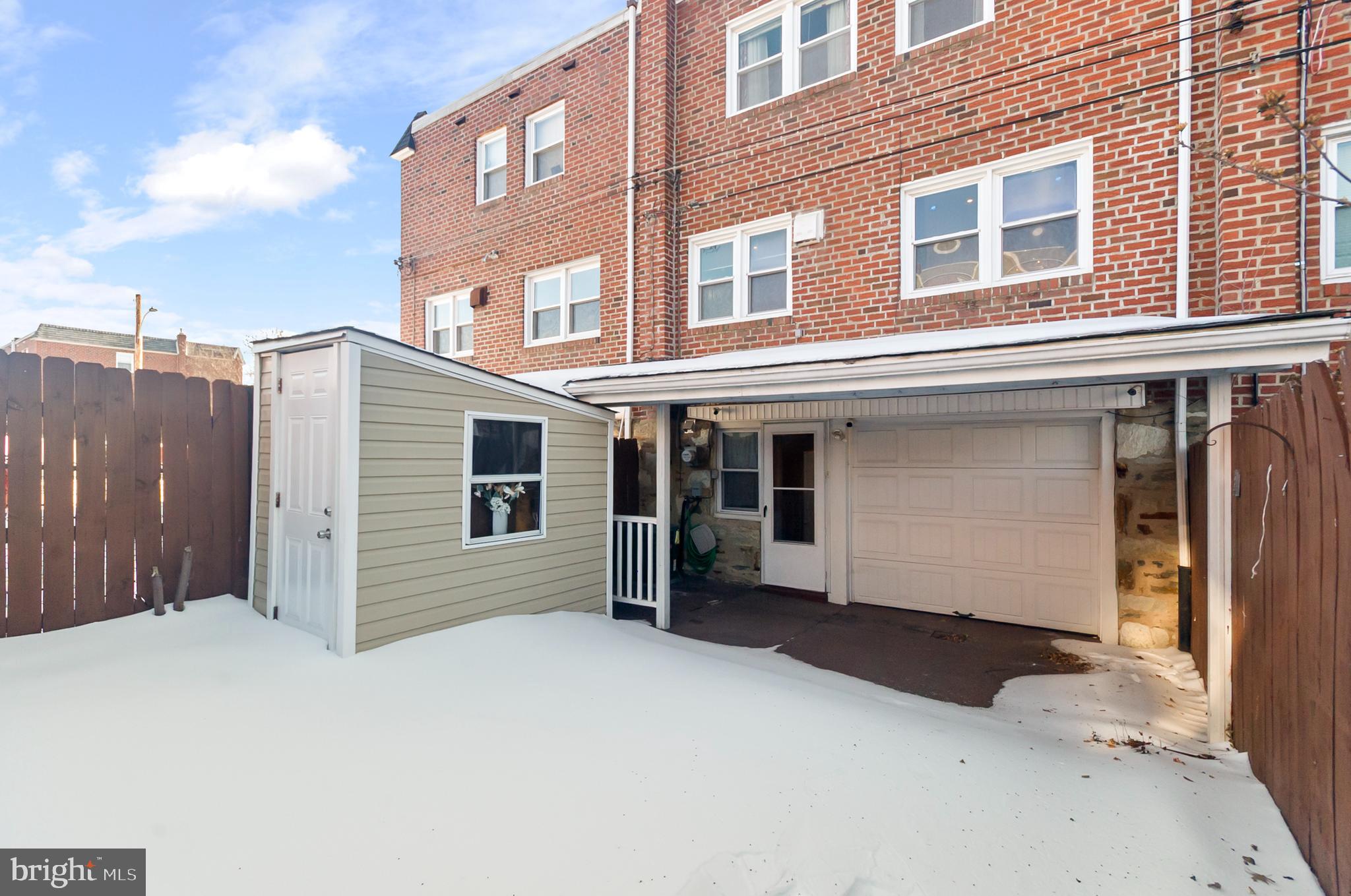 MODENA PARK - Residential