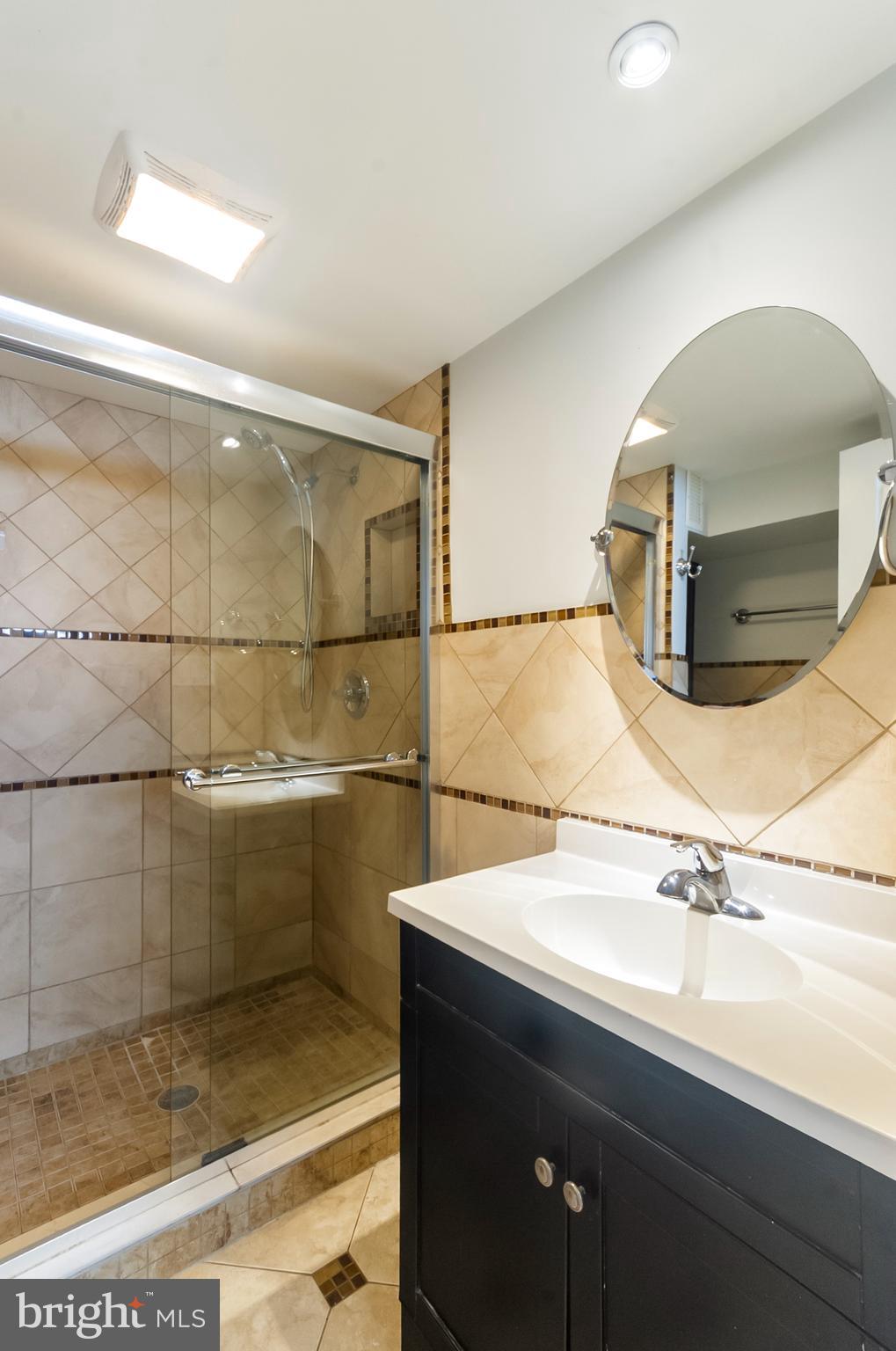 MODENA PARK - Residential