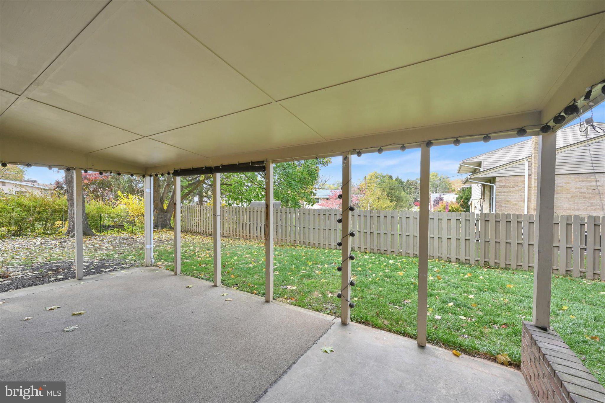 CEDAR CLIFF MANOR - Residential