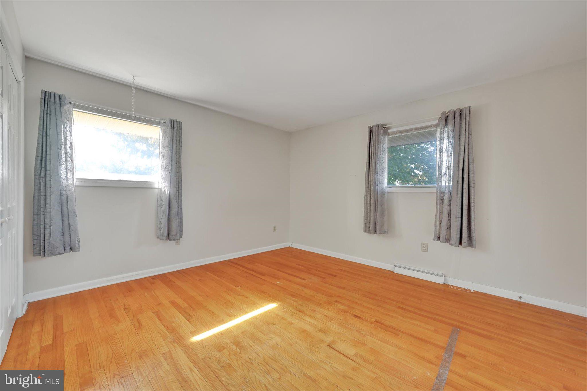 CEDAR CLIFF MANOR - Residential