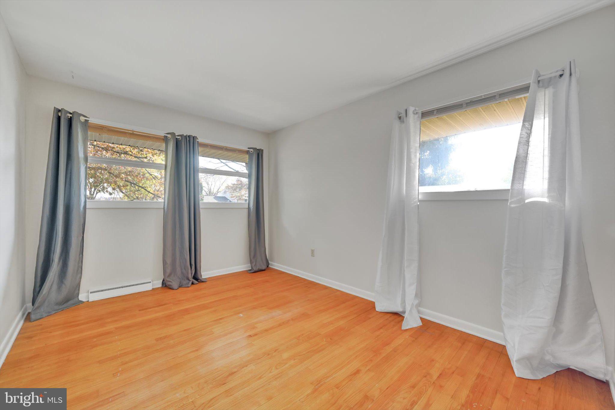 CEDAR CLIFF MANOR - Residential