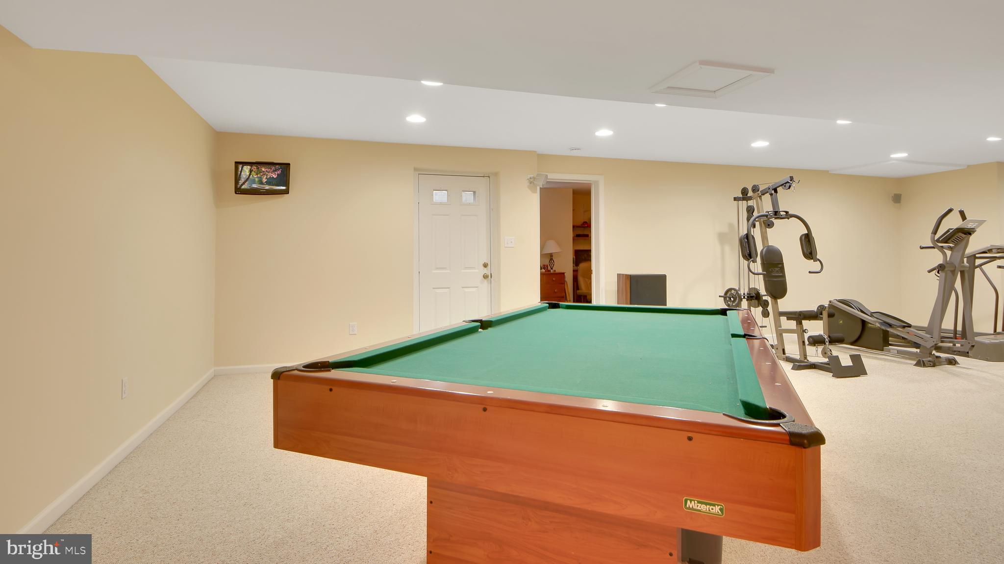 CHAPMAN FARM - Residential