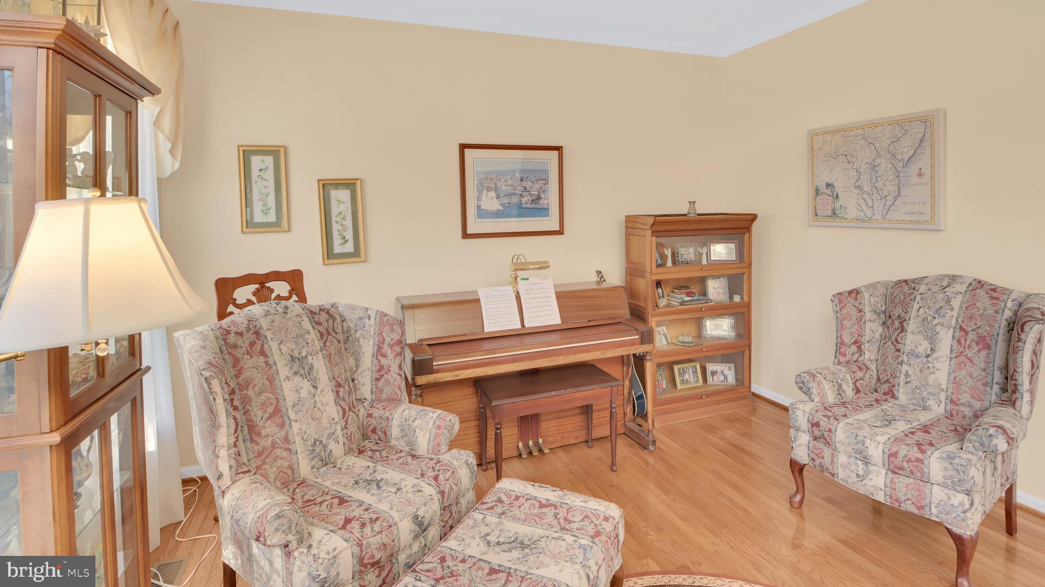 CHAPMAN FARM - Residential