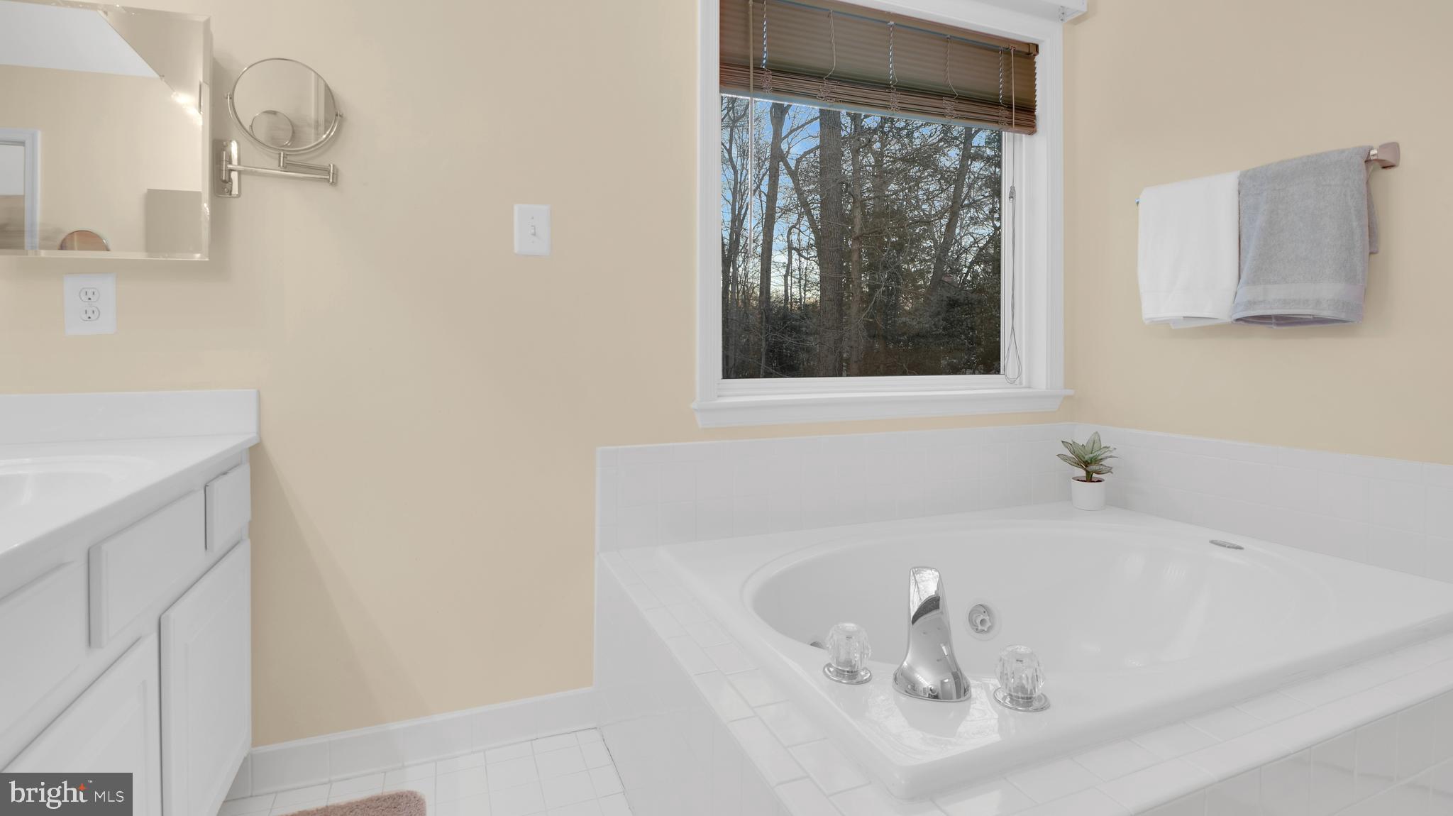 CHAPMAN FARM - Residential