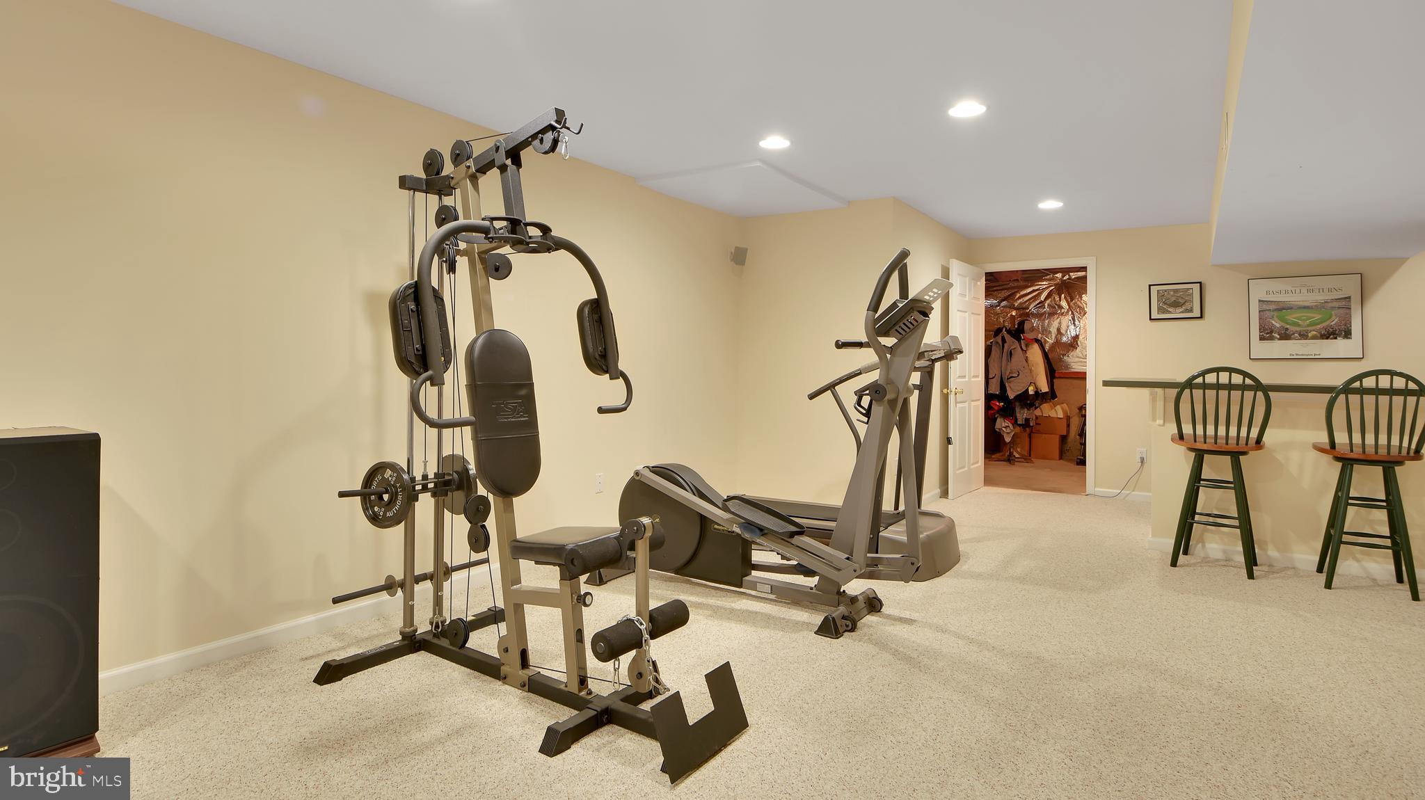 CHAPMAN FARM - Residential