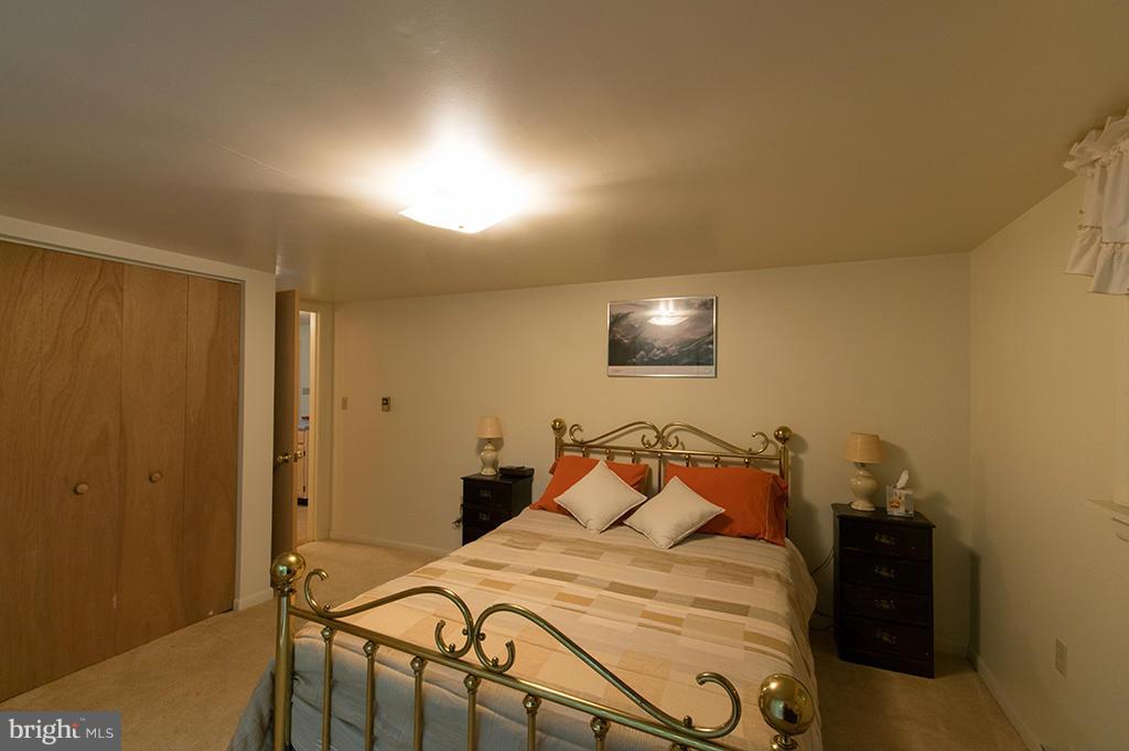 OAK FOREST - Residential