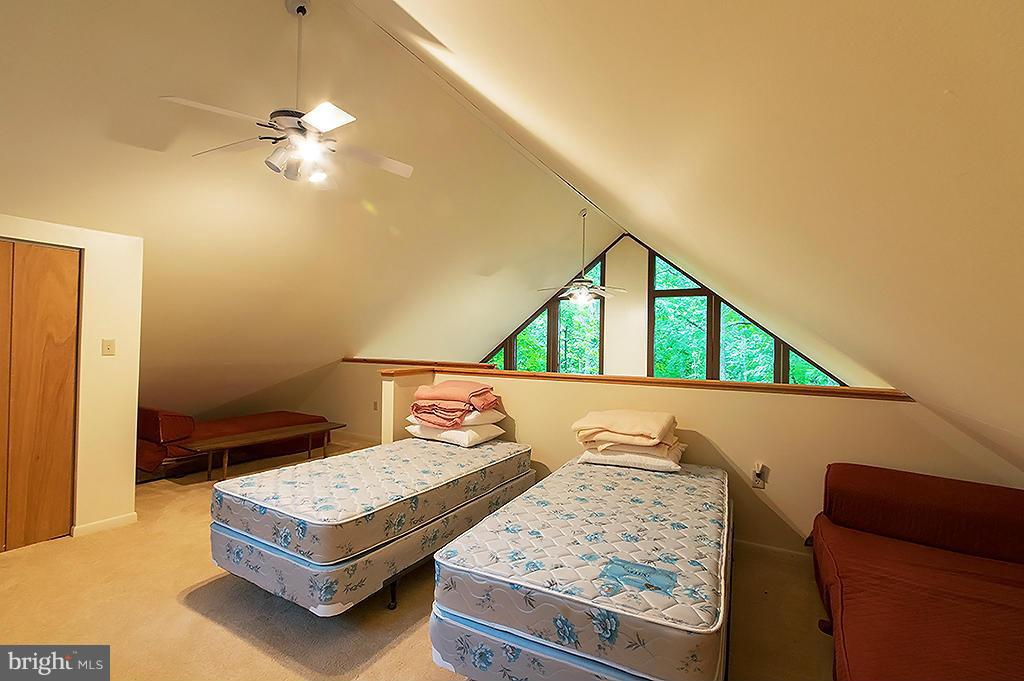 OAK FOREST - Residential