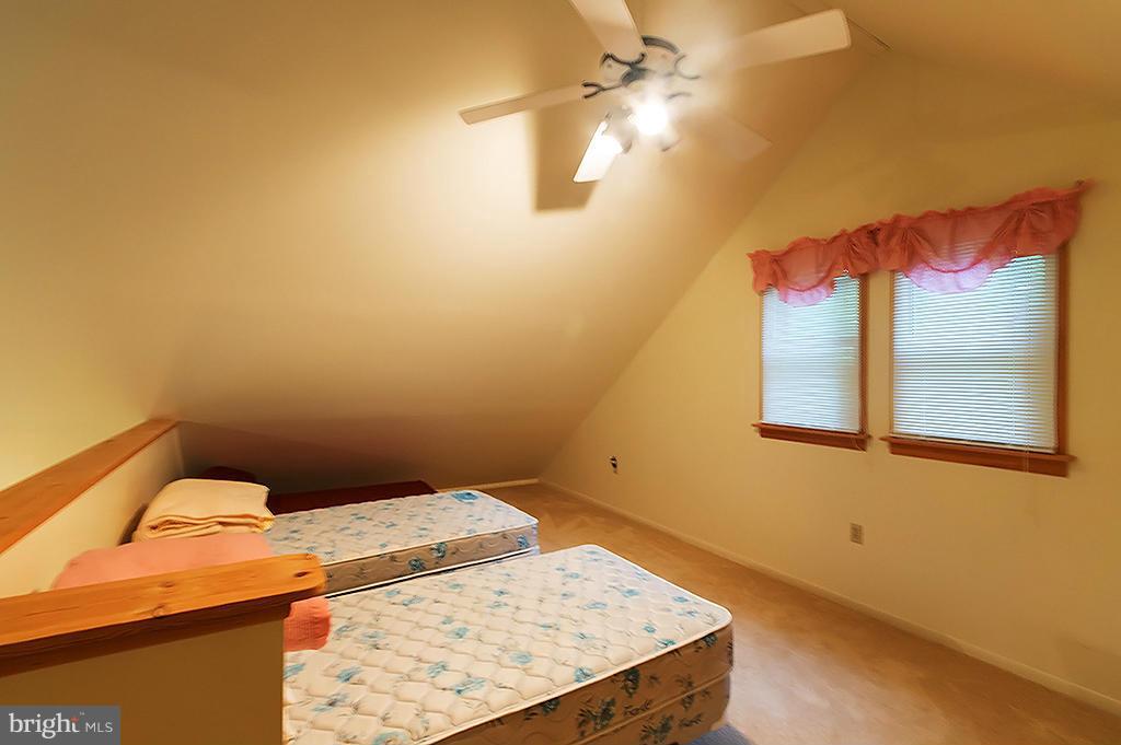 OAK FOREST - Residential