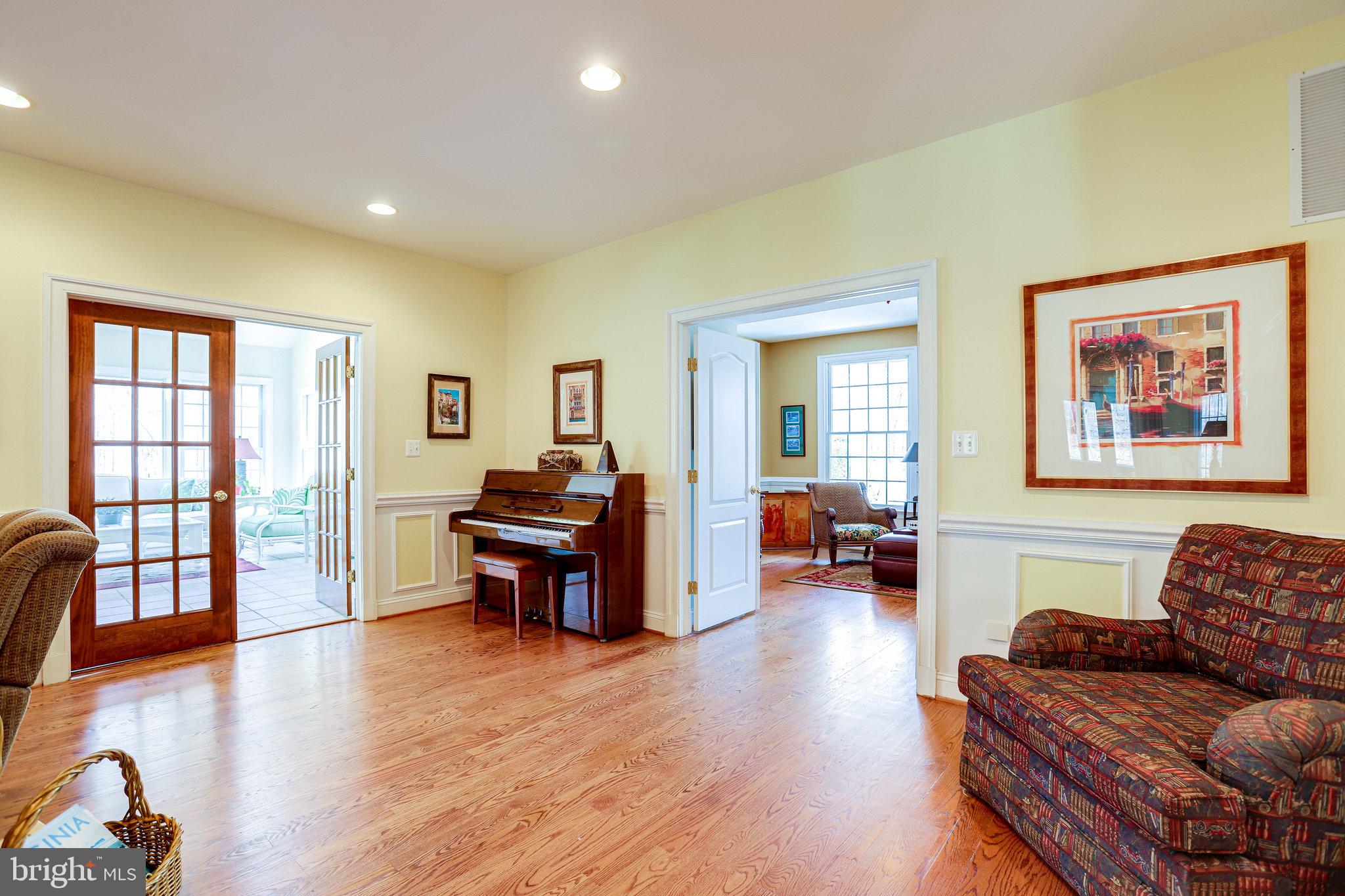 AUTUMN OAKS ESTATES - Residential