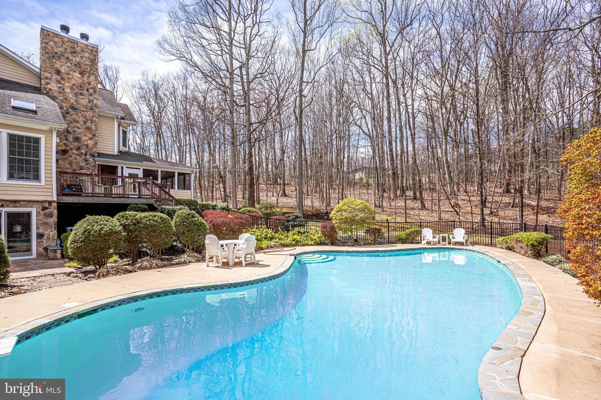 AUTUMN OAKS ESTATES - Residential