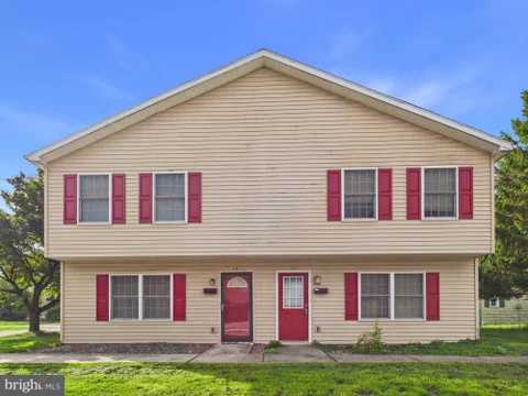 15 S Chestnut Street, Mechanicsburg, PA 17055 - #: PACB2057402