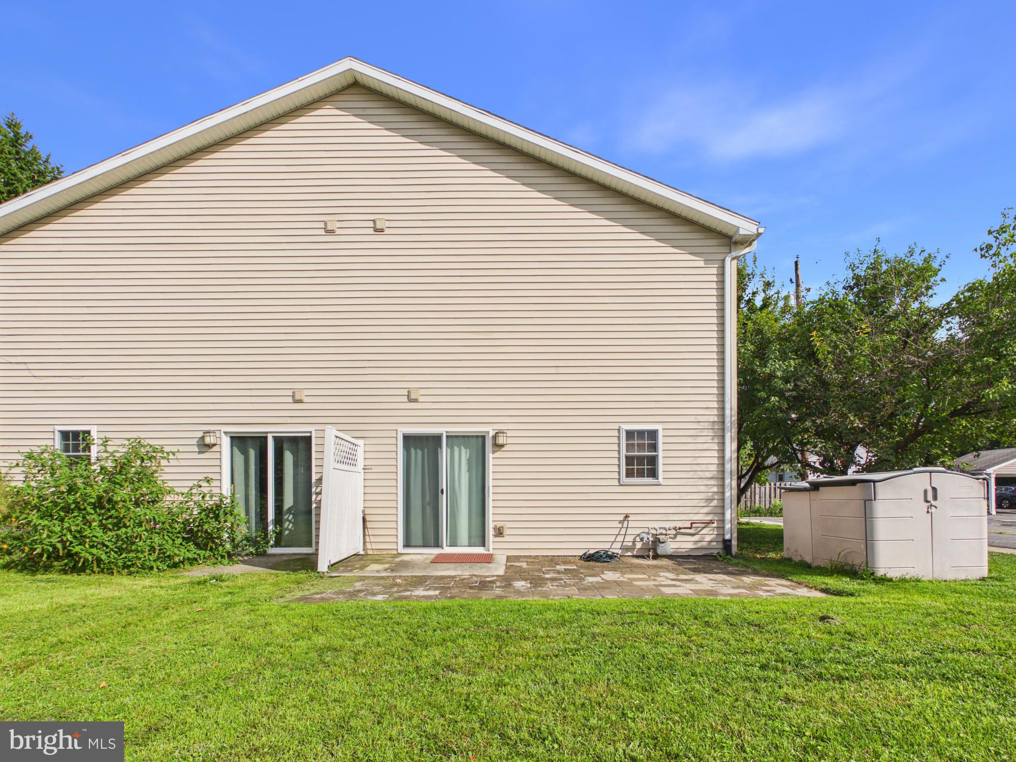 15 S CHESTNUT STREET