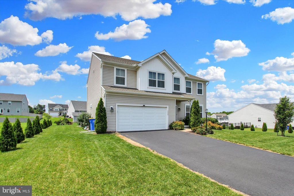 Photo of 4008 Country Drive, DOVER, PA 17315 (MLS # PAYK2084022)