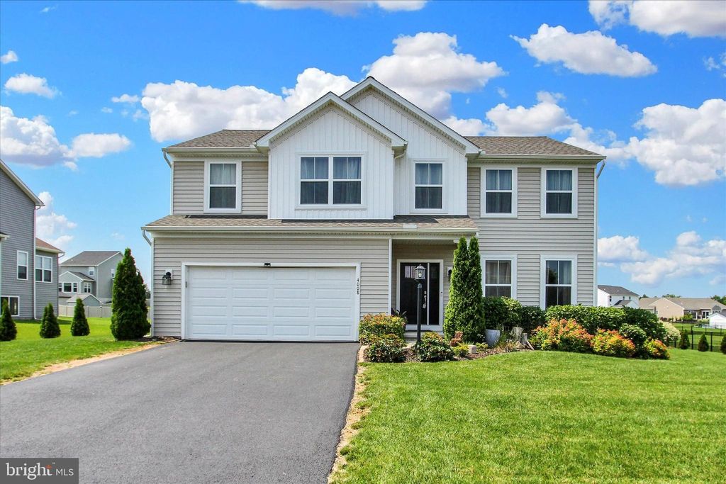 Photo of 4008 Country Drive, DOVER, PA 17315 (MLS # PAYK2084022)