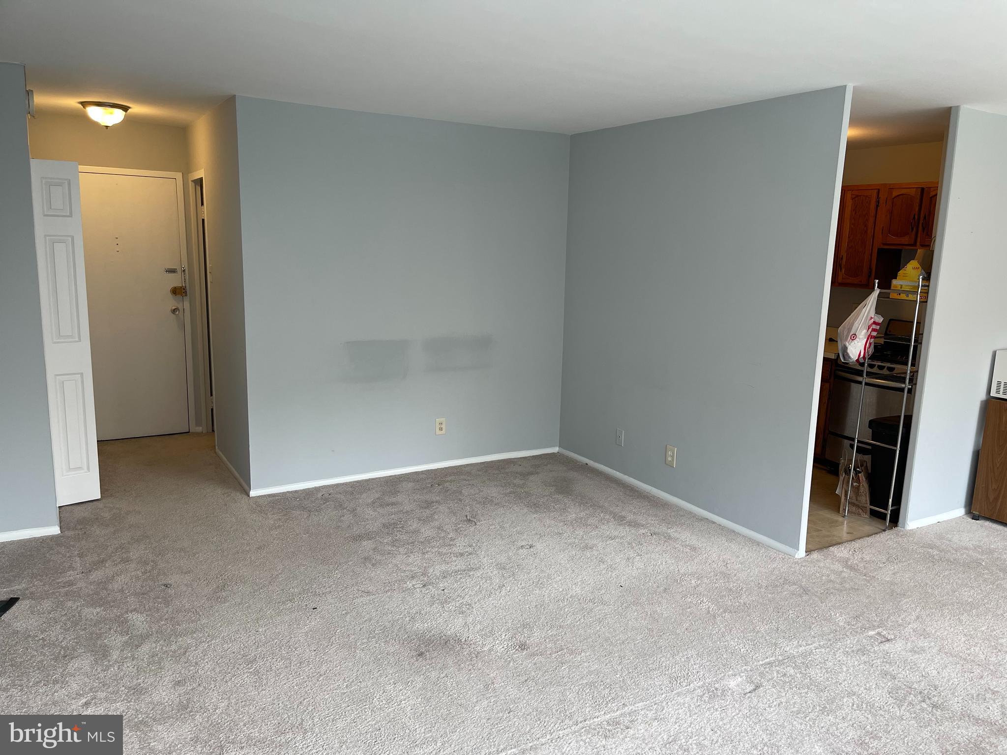 TAFT TOWERS - Residential Lease