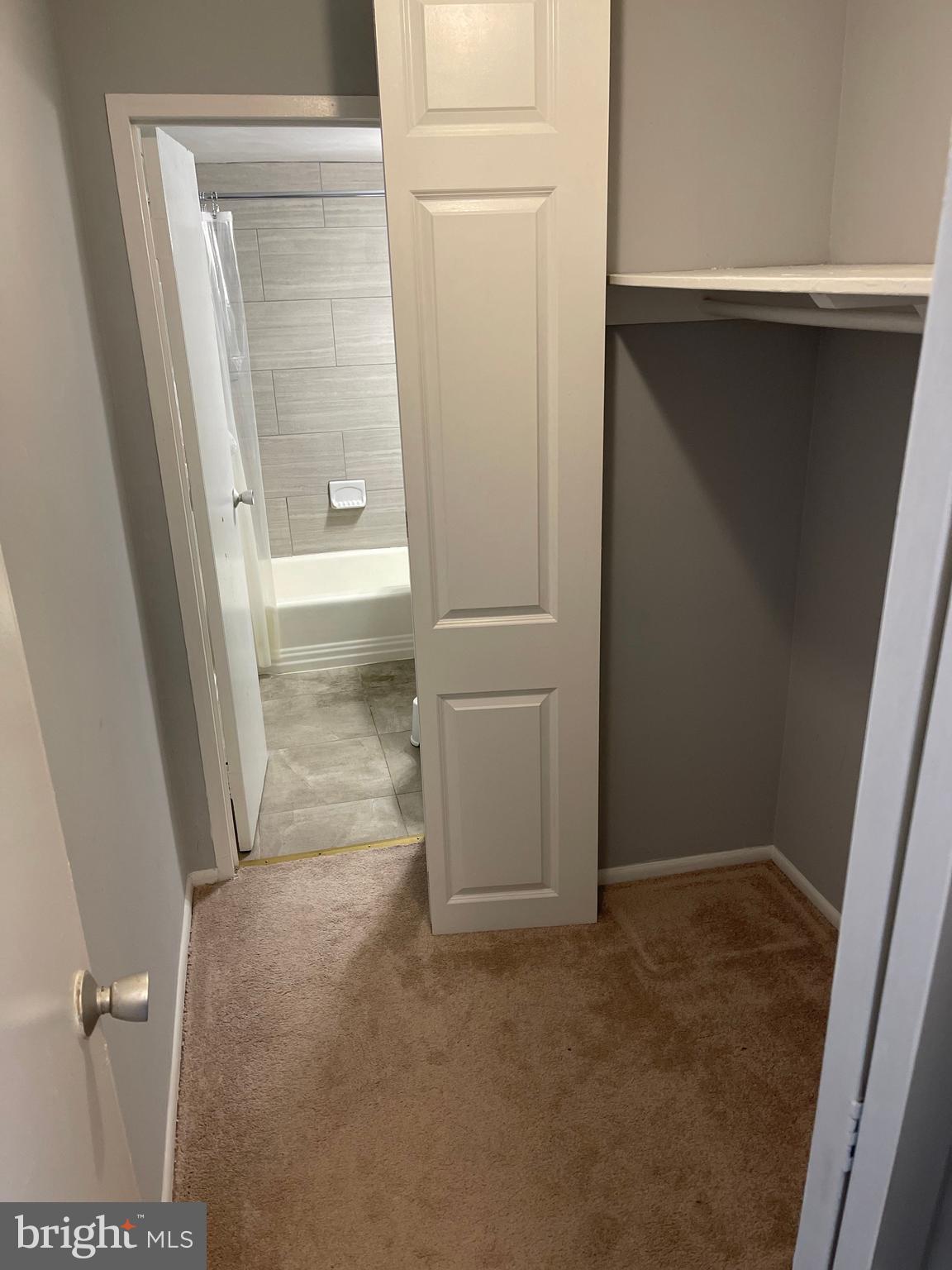 TAFT TOWERS - Residential Lease