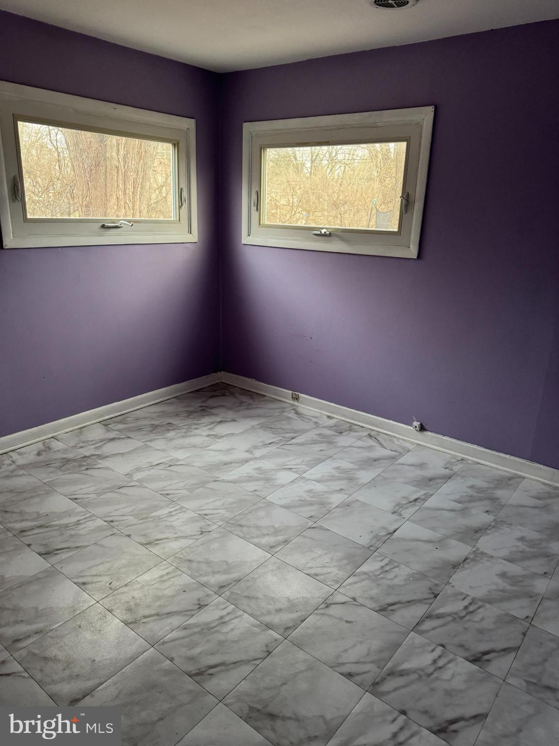 MEADOWBROOK - Residential Lease