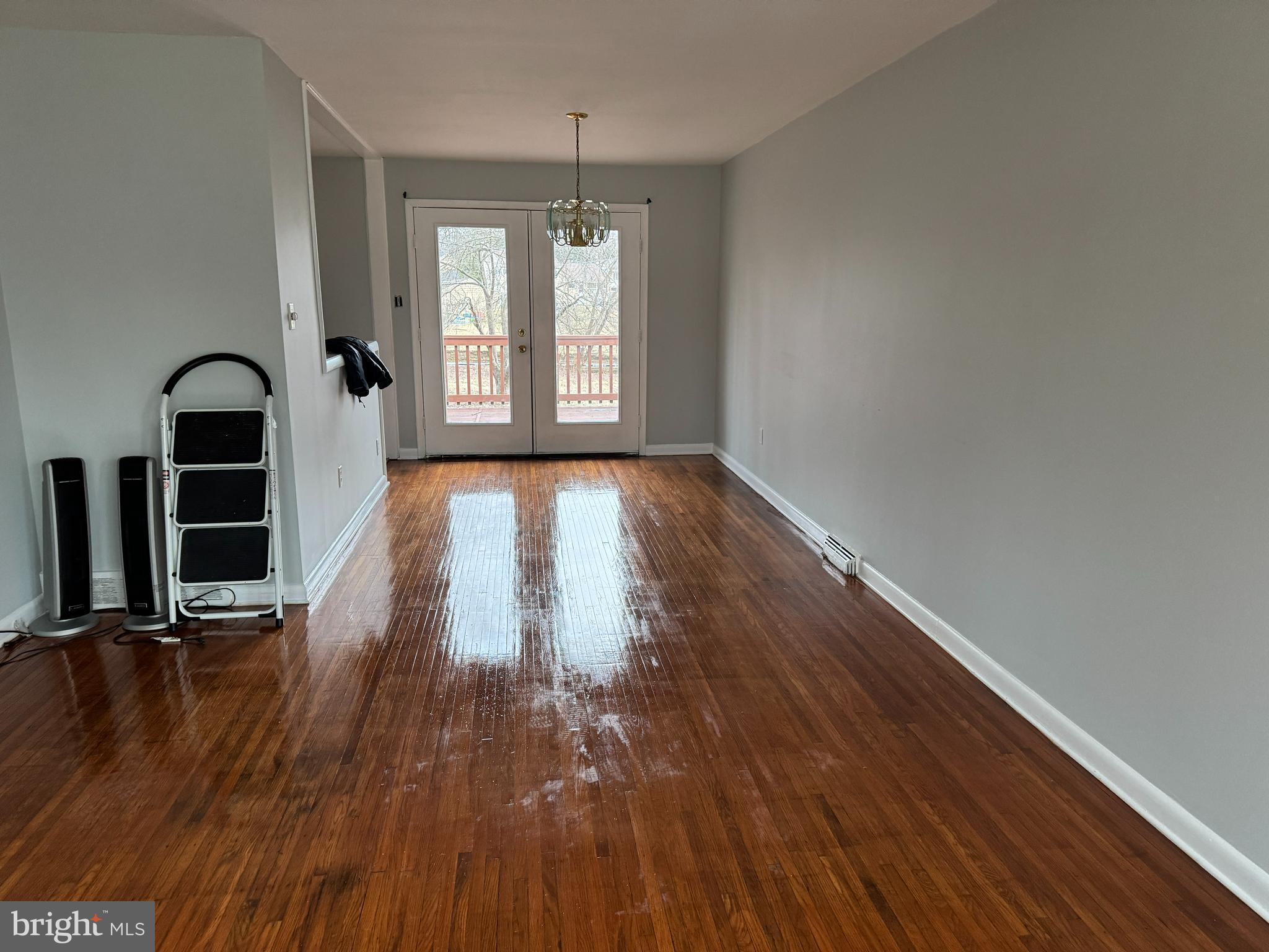 MEADOWBROOK - Residential Lease