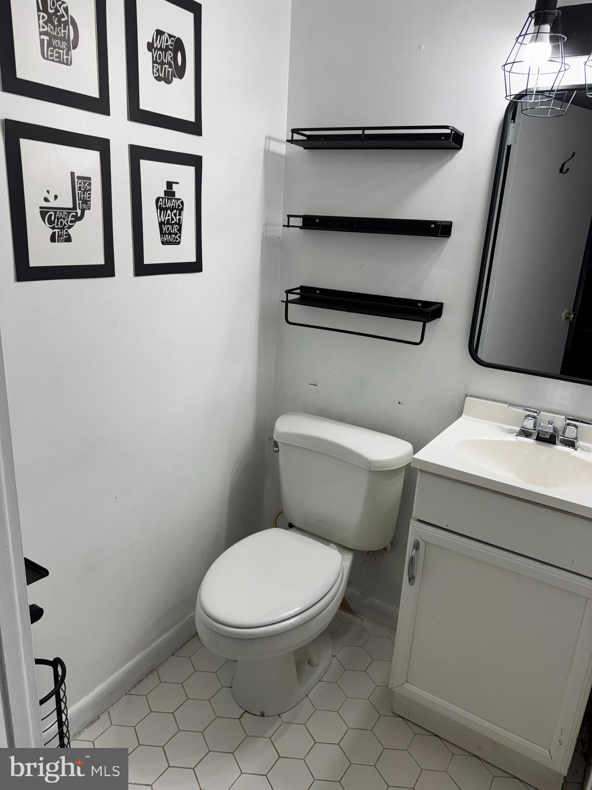 MEADOWBROOK - Residential Lease