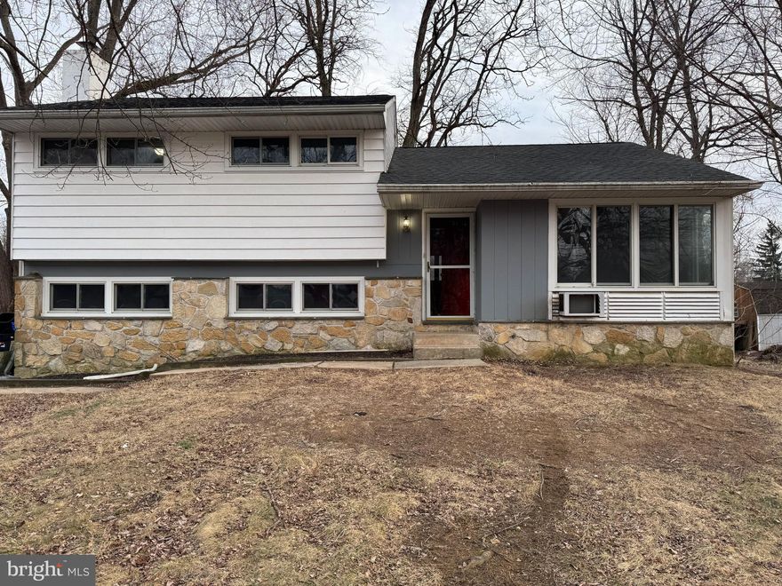 A freshly painted, meticulously cleaned, and updated home with an exterior and deck power wash scheduled soon. This split-level home overlooks a serene pond in the backyard. Featuring a spacious living and dining room, an updated kitchen, and a lower-level family room with a cozy fireplace. With 1.5 baths and ample storage space, this home is both functional and inviting.
Located in charming Exton, this well-maintained home boasts hardwood floors throughout. Step into the foyer leading to a large living room that seamlessly flows into the dining area perfect for welcoming guests. The step-down family room showcases a beautiful stone fireplace with built-ins, creating a warm and relaxing space for chilly evenings. A conveniently placed half bath and a separate laundry room with rear access add to the home's practicality. Additionally, there is a flexible space that can serve as a fourth bedroom or office your choice!
The kitchen is fully equipped to inspire your best culinary creations, truly making it the heart of the home. The second level features three generously sized bedrooms with ample closet space. Step out onto the spacious rear deck off the dining room, where you can take in the picturesque view of the large pond and immerse yourself in nature's beauty. With an abundance of natural light, this home offers both comfort and charm.