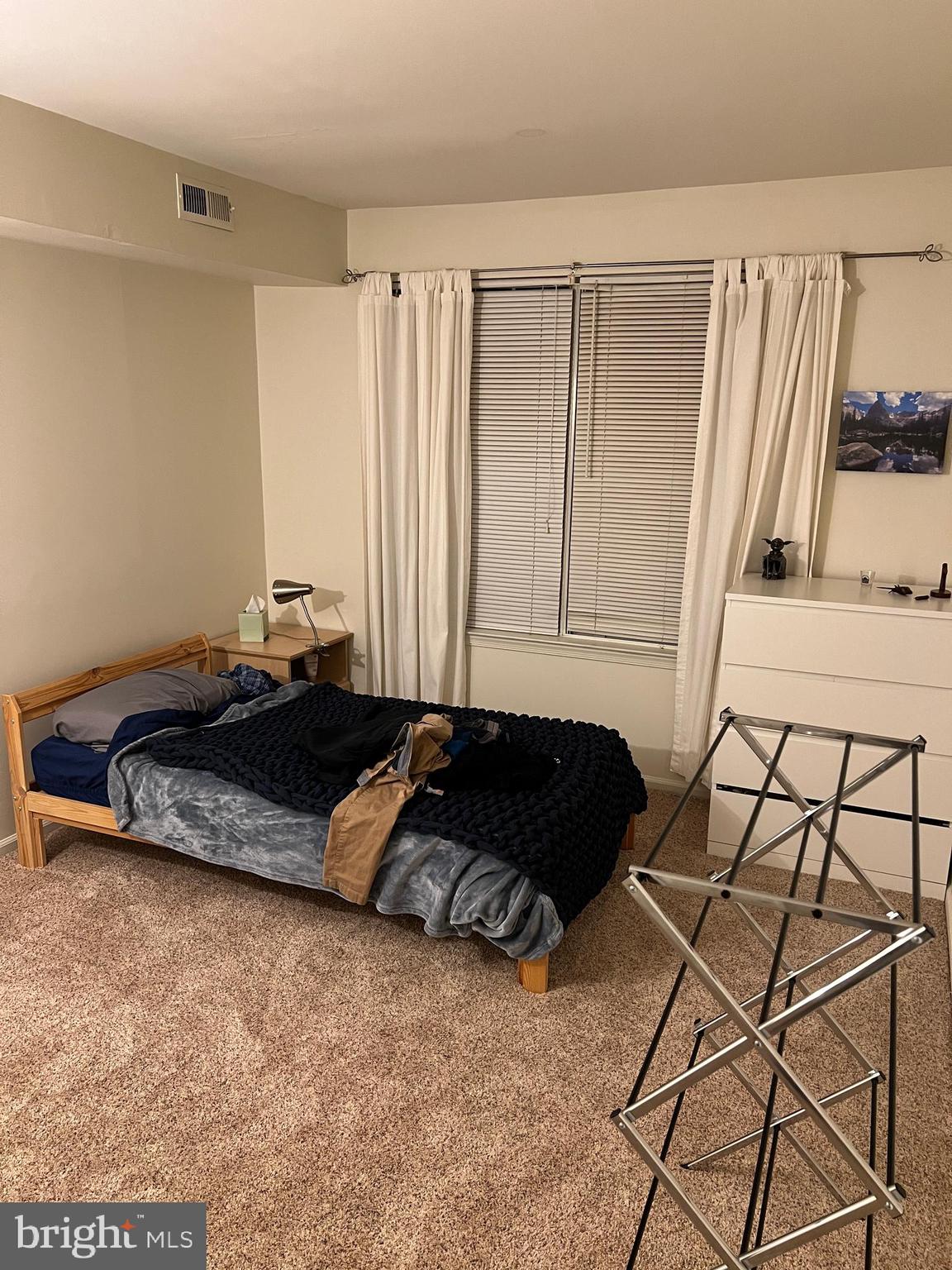 VILLAGE SHIRES - Residential Lease