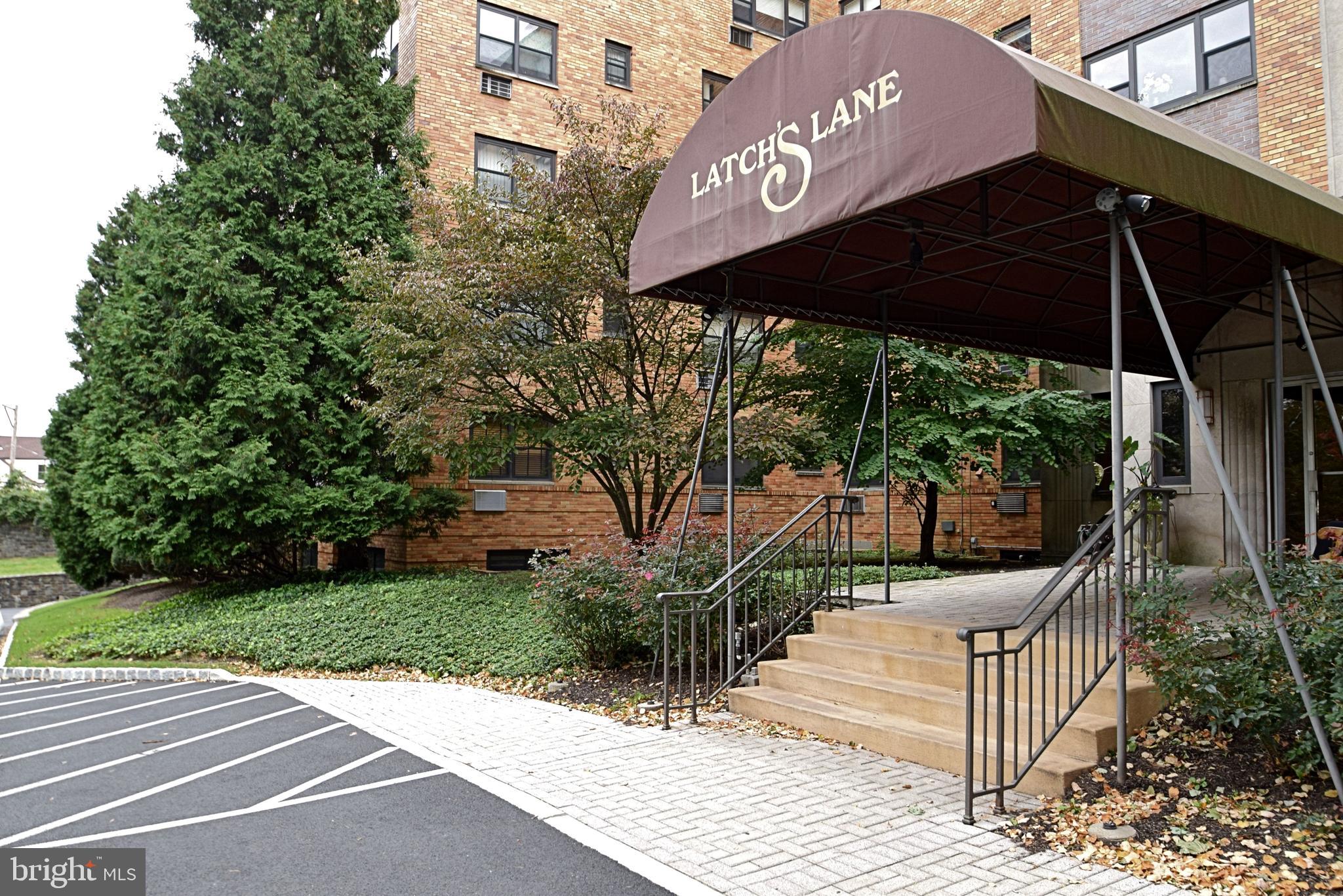 LATCHS LANE - Residential Lease