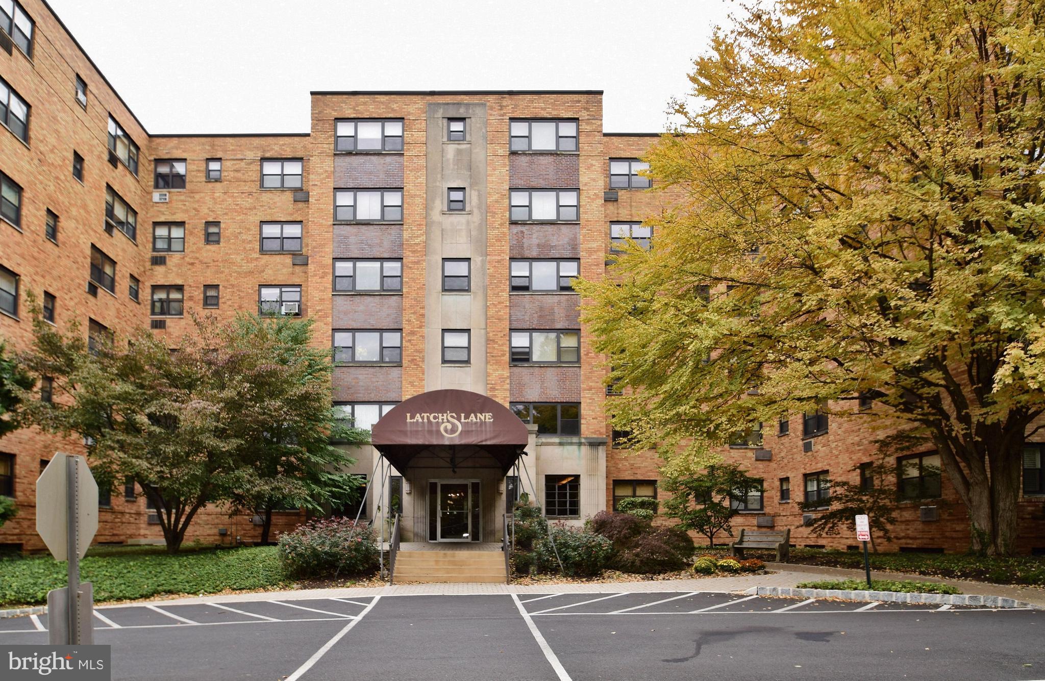 LATCHS LANE - Residential Lease