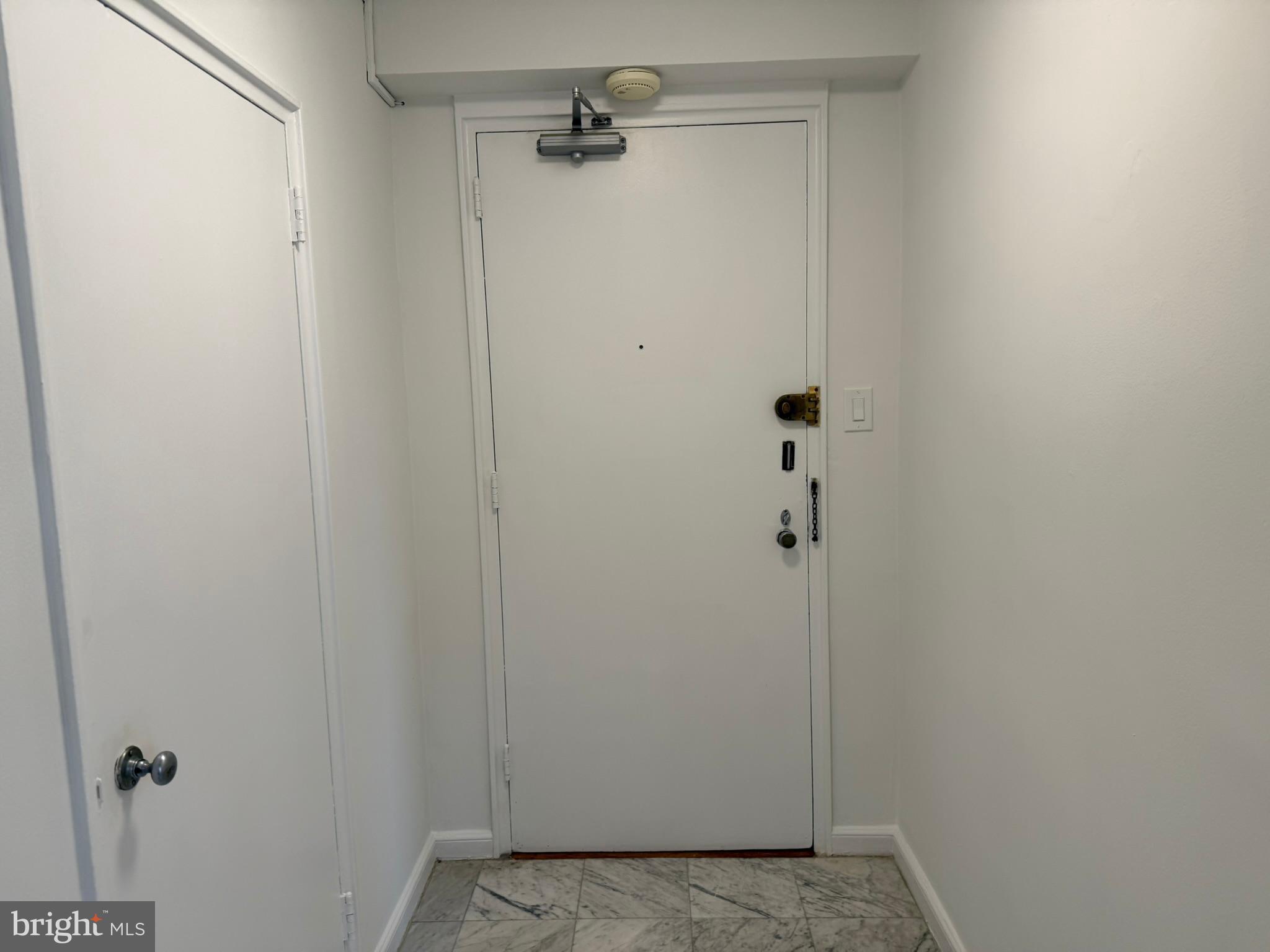 LATCHS LANE - Residential Lease