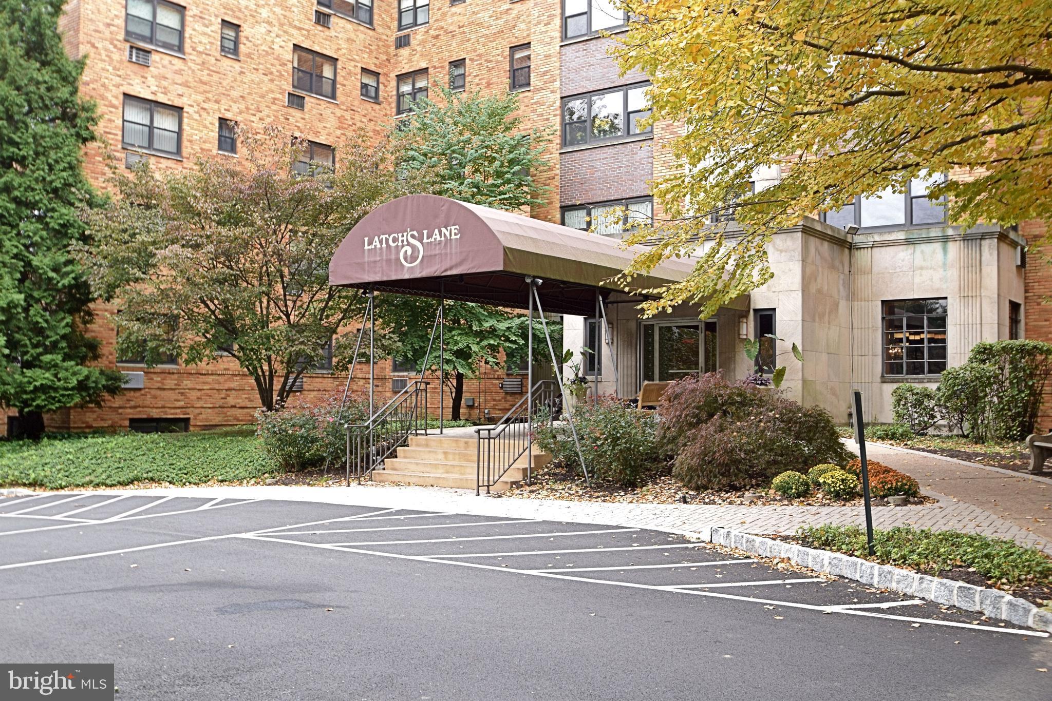 LATCHS LANE - Residential Lease