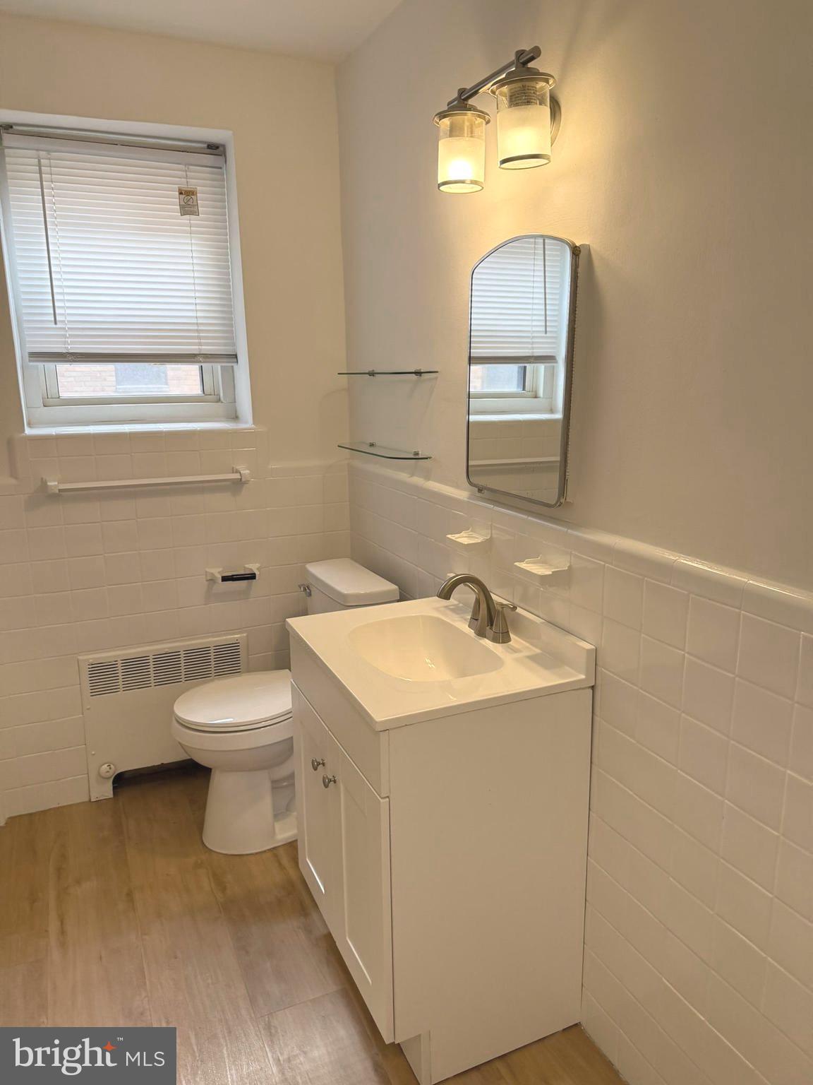 LATCHS LANE - Residential Lease