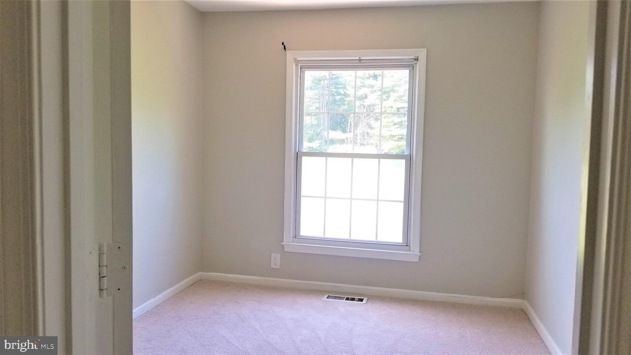 FAIRWAY ISLAND - Residential Lease