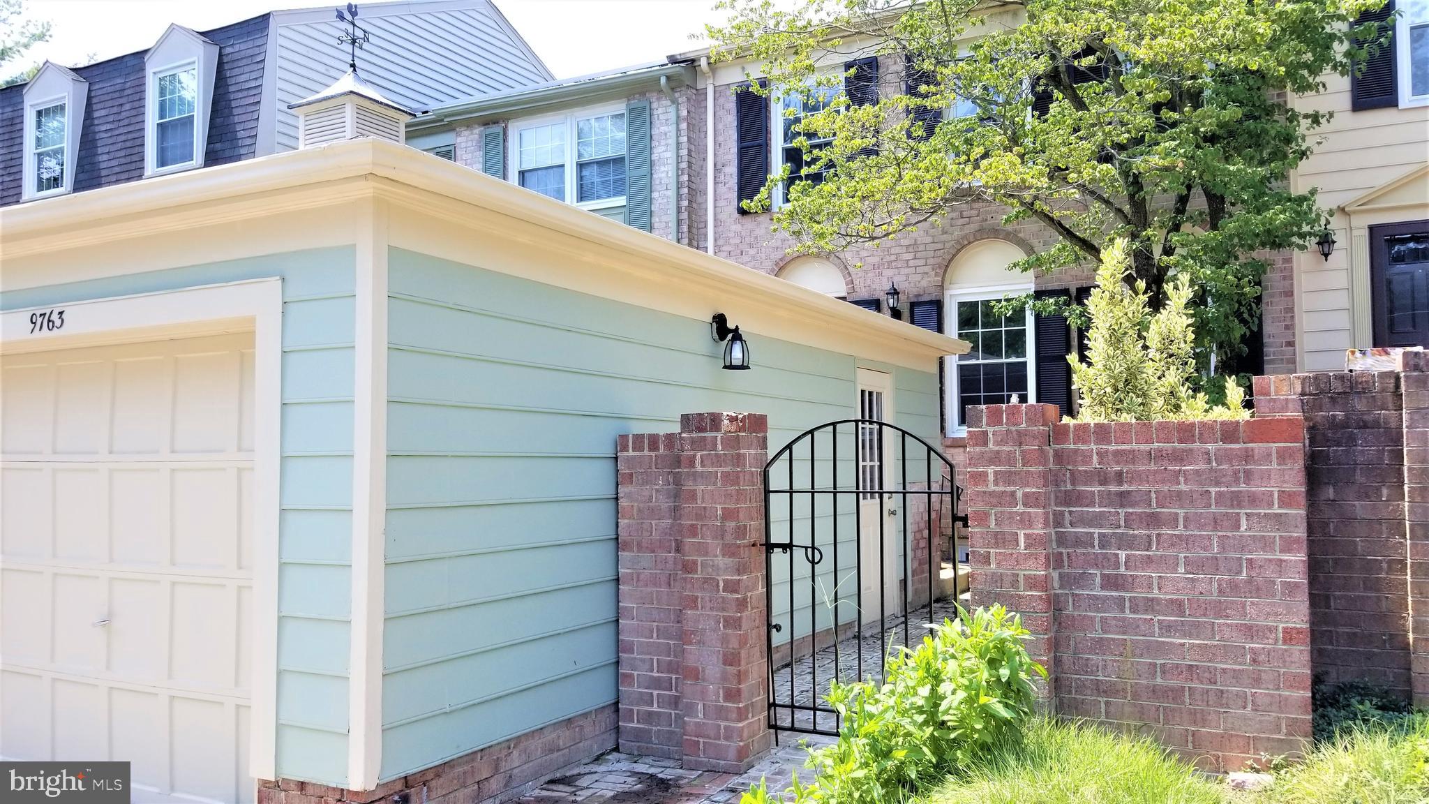 FAIRWAY ISLAND - Residential Lease