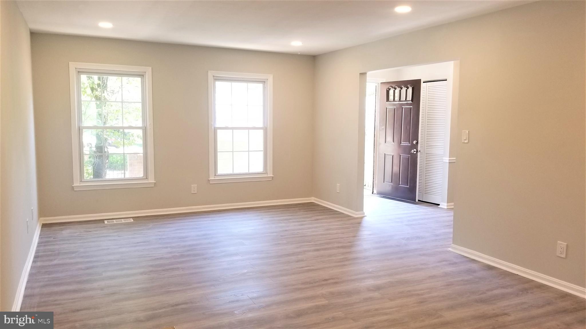 FAIRWAY ISLAND - Residential Lease