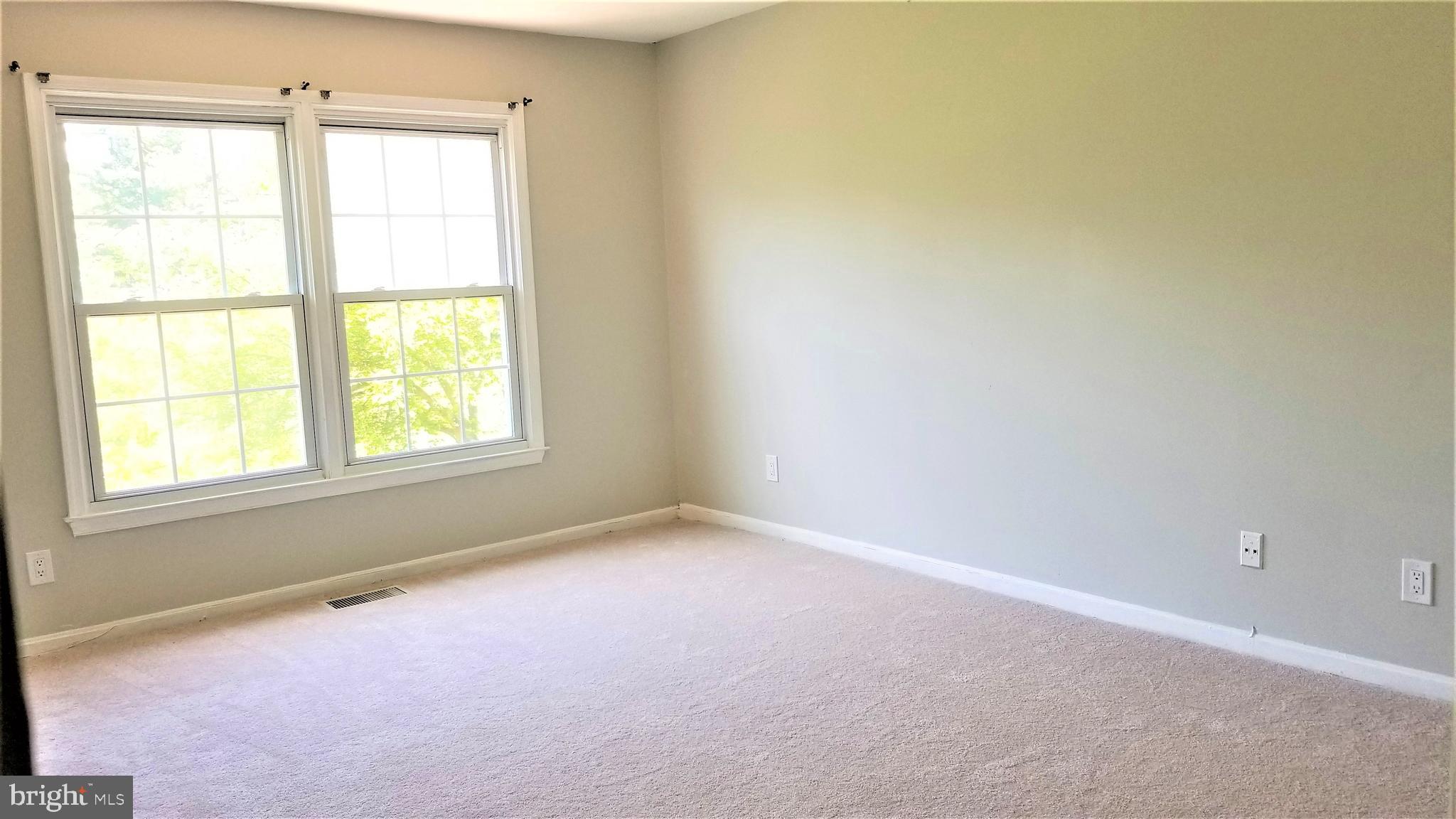 FAIRWAY ISLAND - Residential Lease