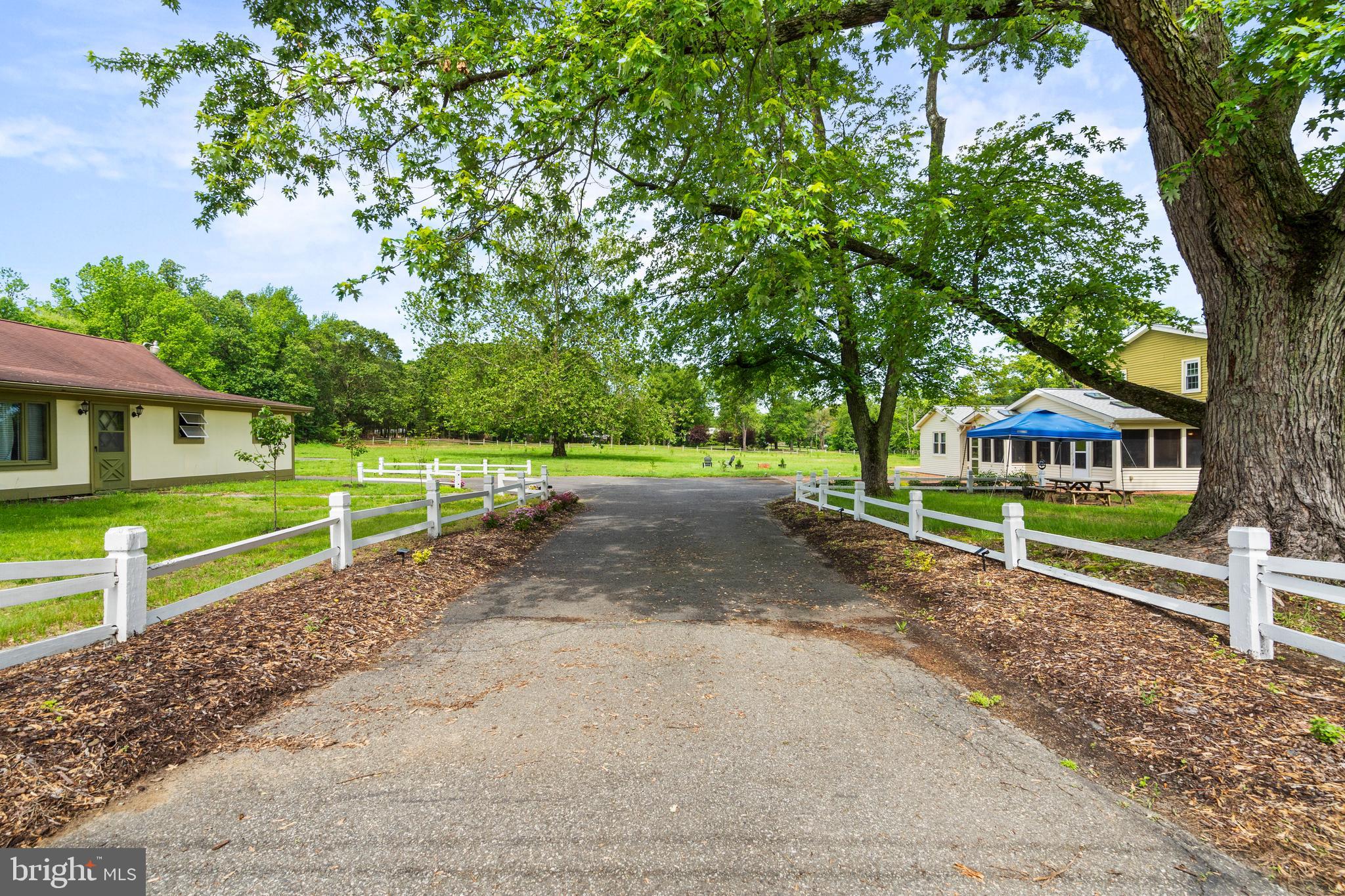 522 CREEK ROAD