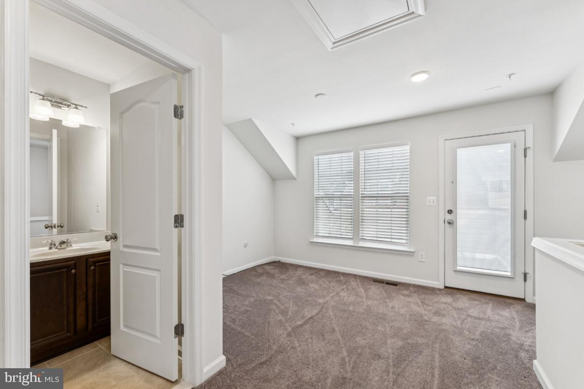 SHIPLEY HOMESTEAD - Residential Lease