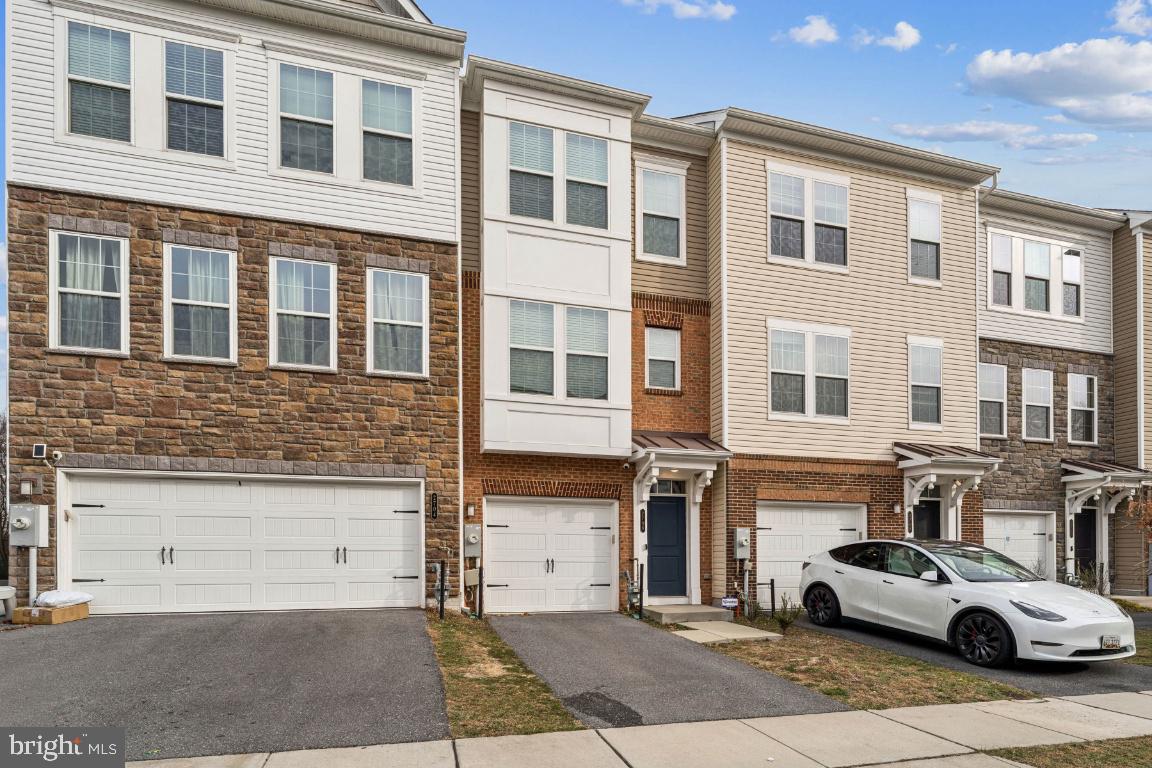 SHIPLEY HOMESTEAD - Residential Lease