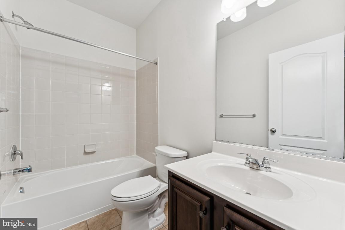 SHIPLEY HOMESTEAD - Residential Lease