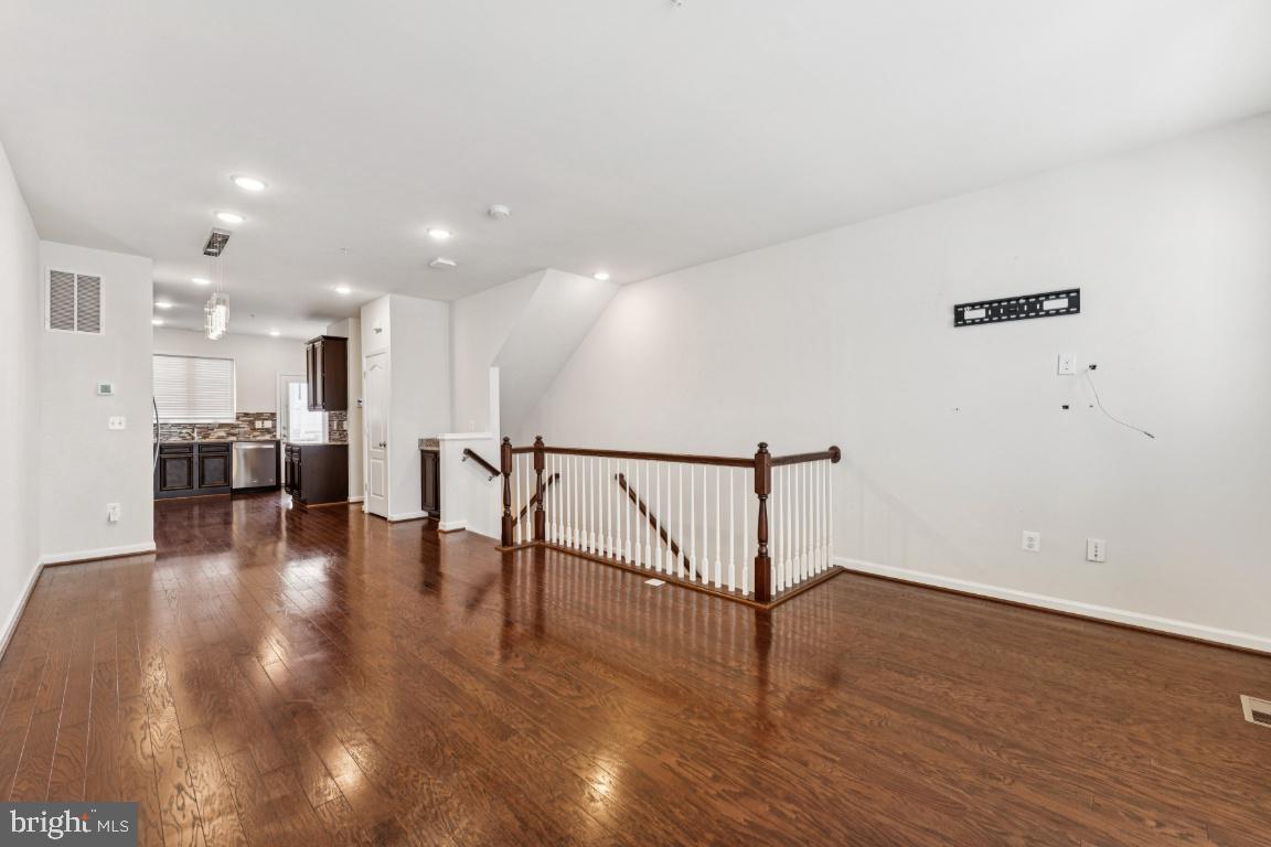 SHIPLEY HOMESTEAD - Residential Lease