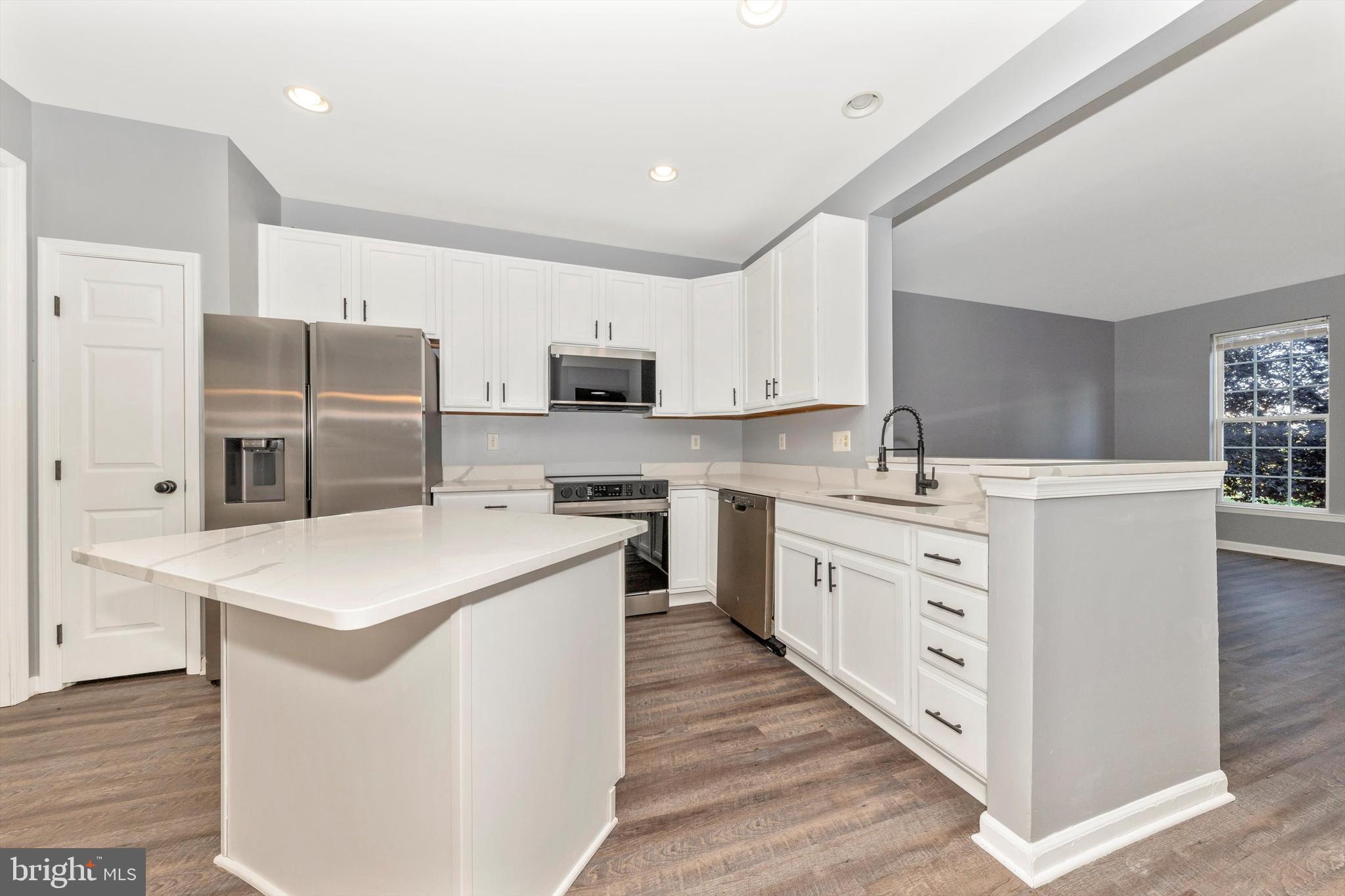 SHENANDOAH SPRINGS - Residential