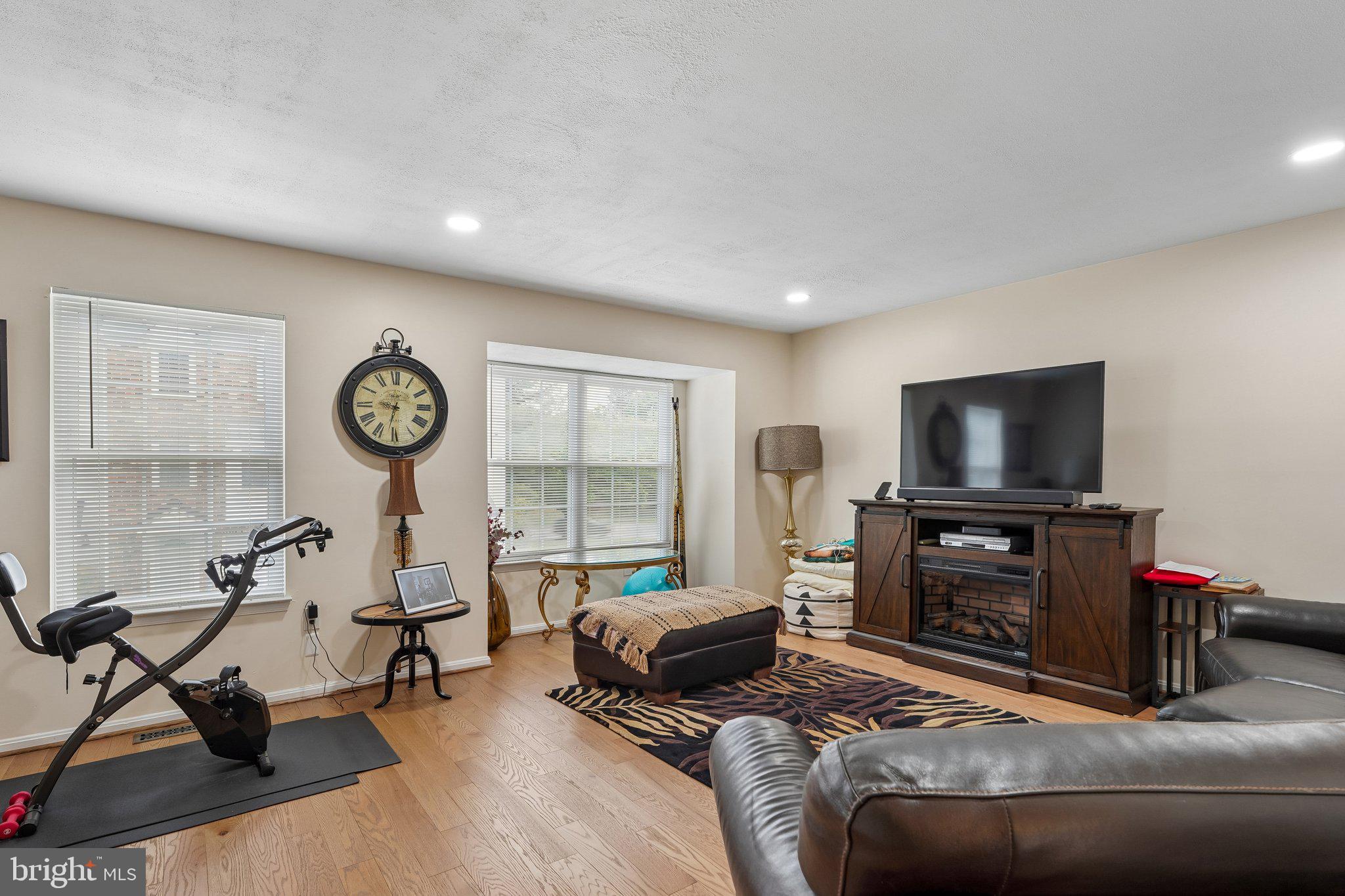 FAIR HILL FARM - Residential