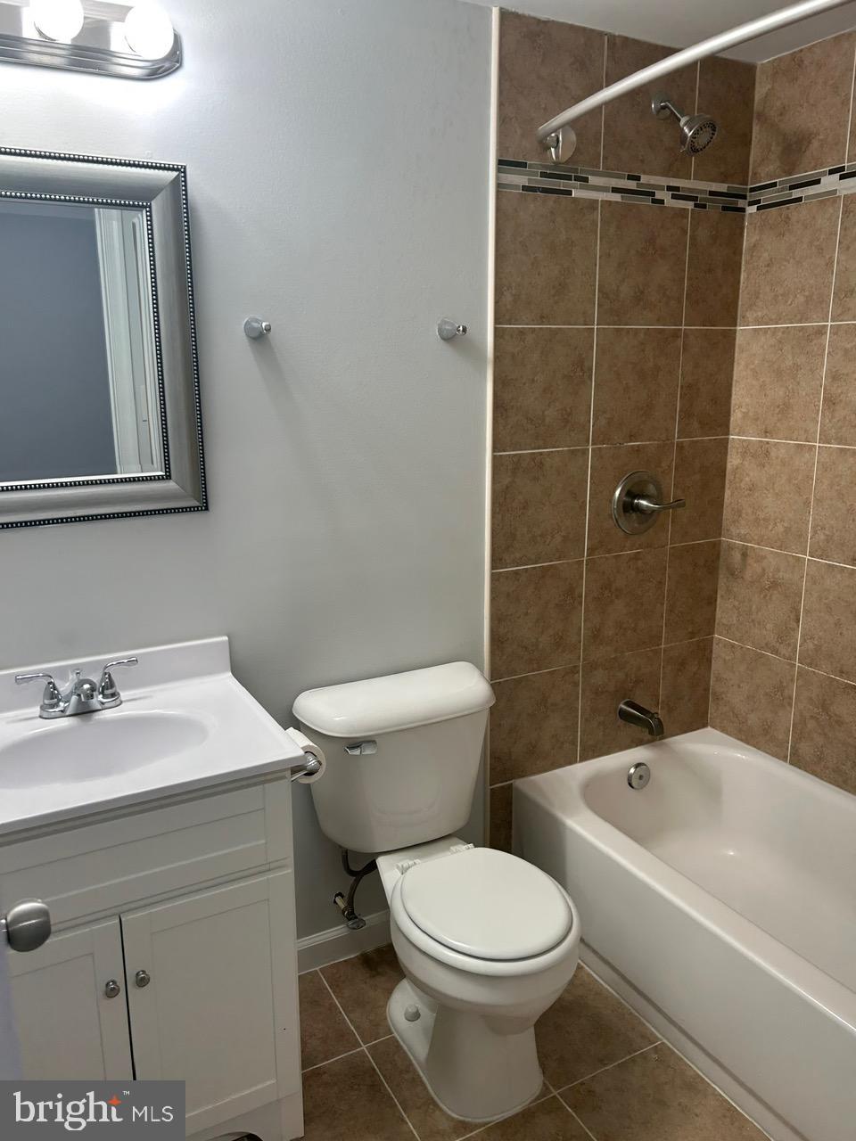 POPLAR RUN - Residential