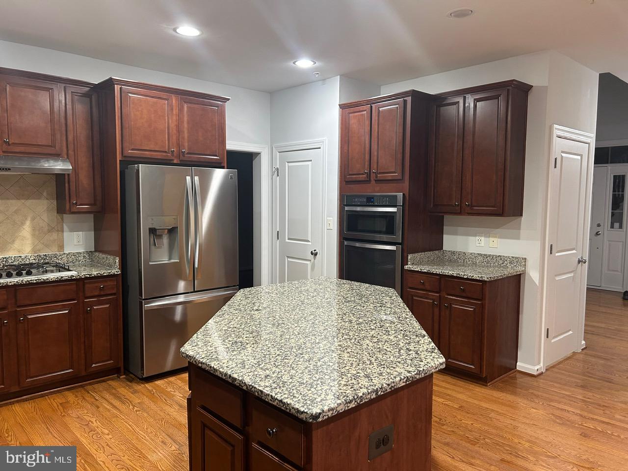 POPLAR RUN - Residential