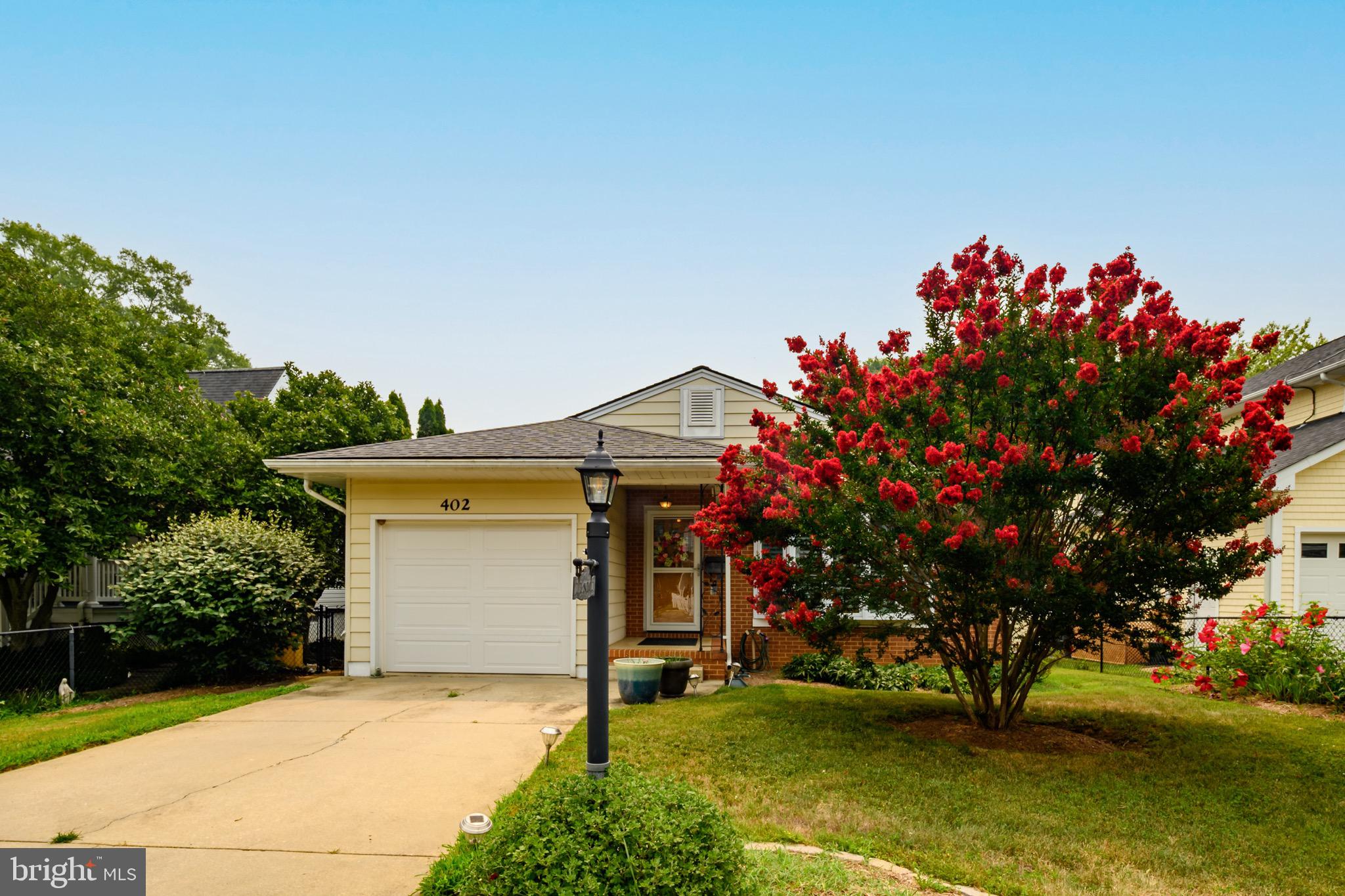 402 MELVIN AVENUE