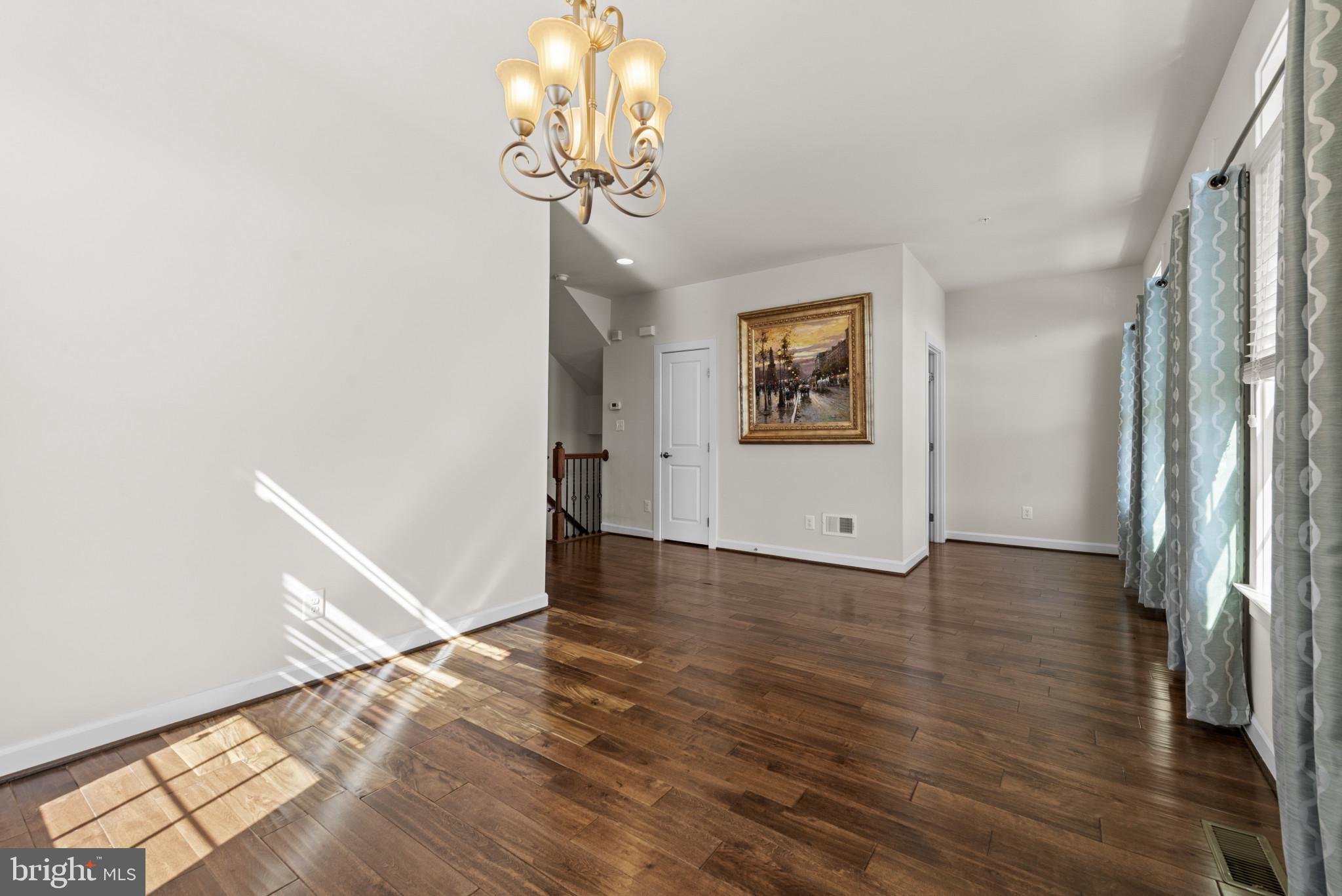 MEADOWVALE - Residential