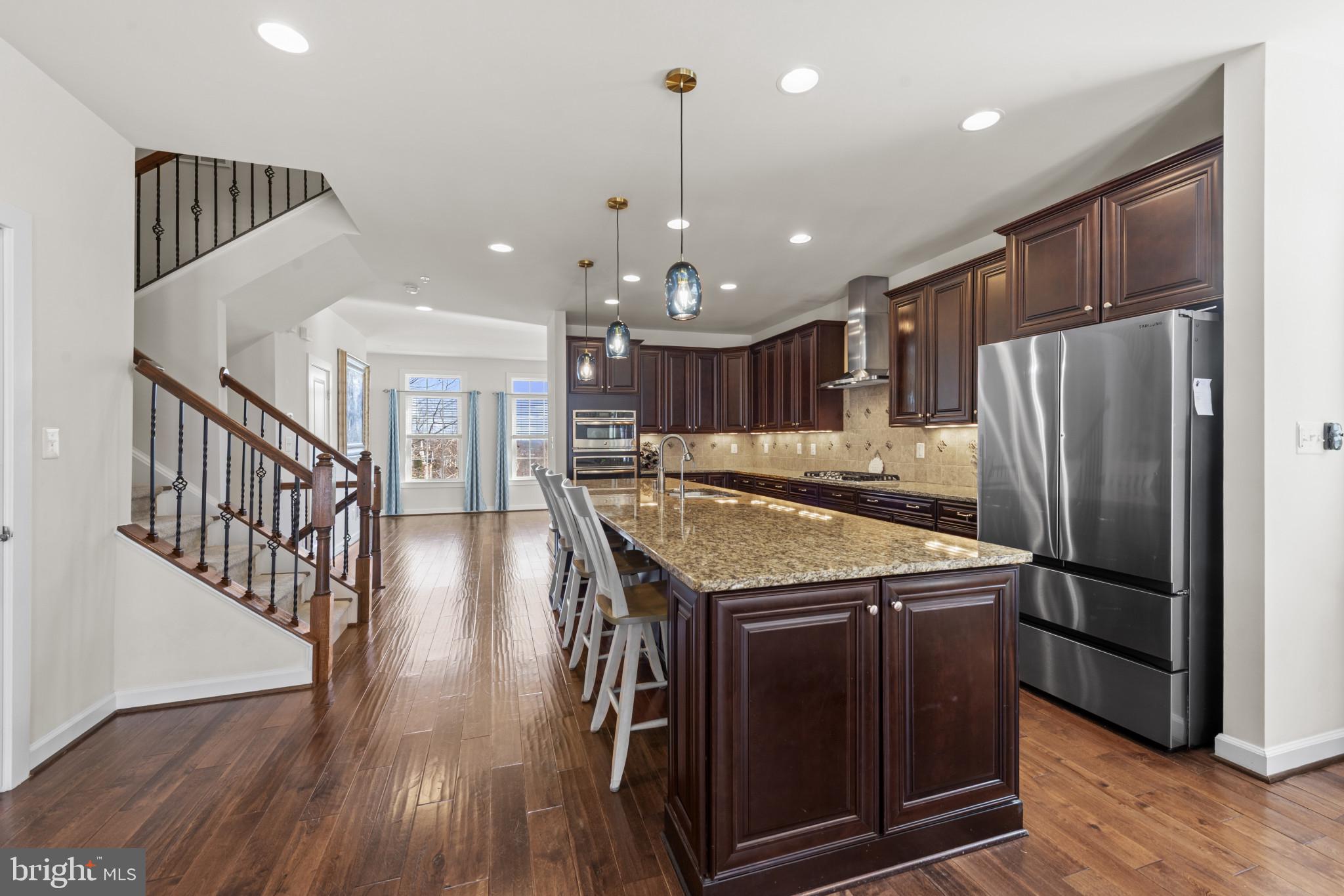 MEADOWVALE - Residential