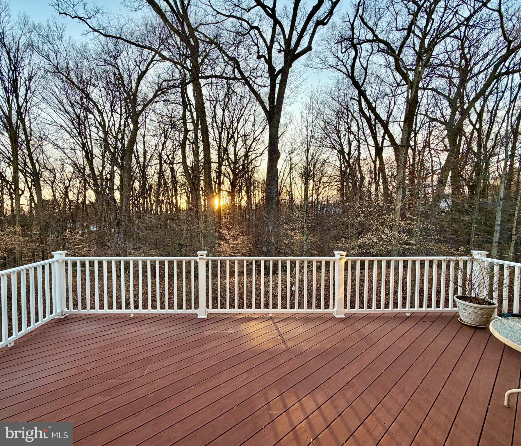 MEADOWVALE - Residential