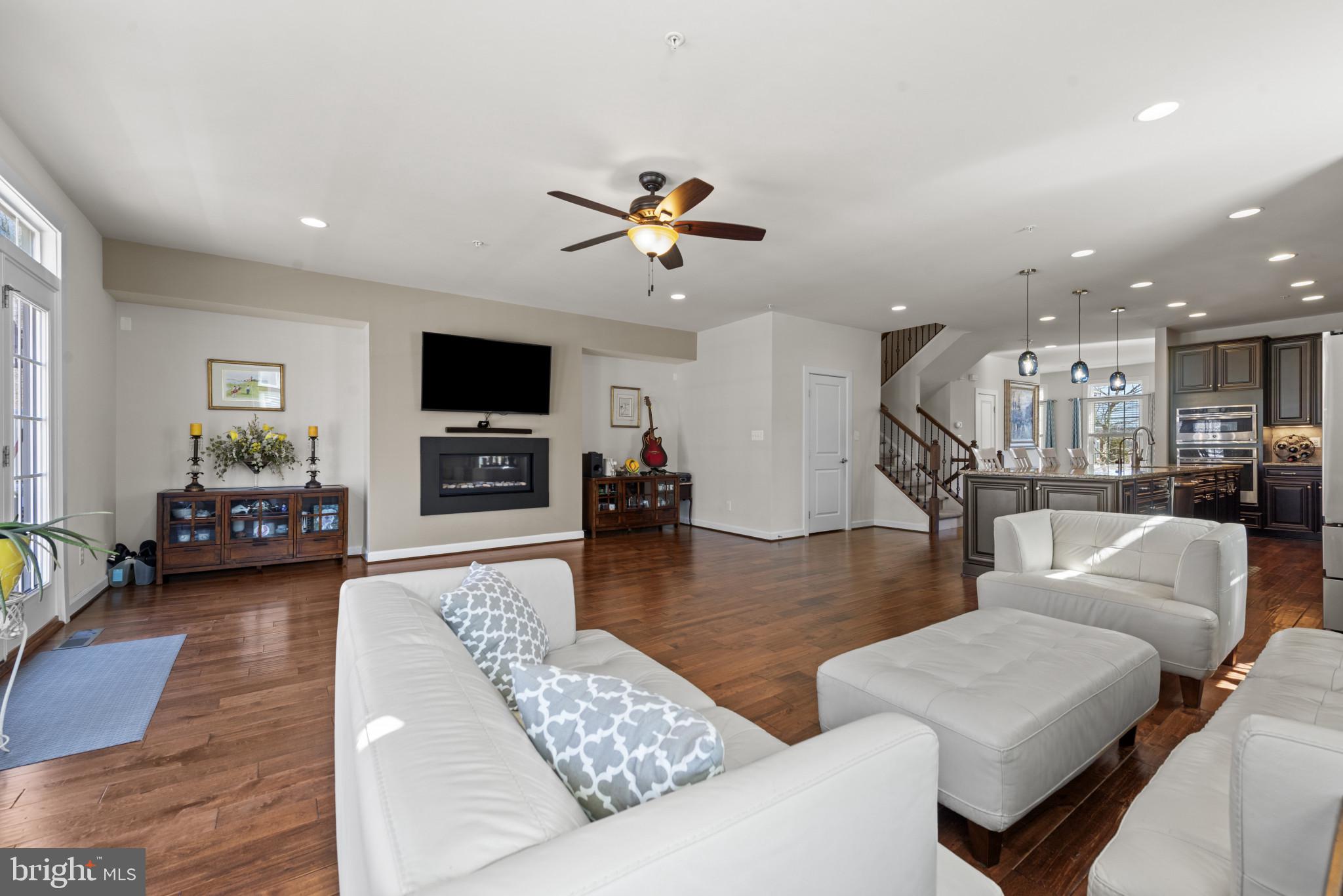 MEADOWVALE - Residential